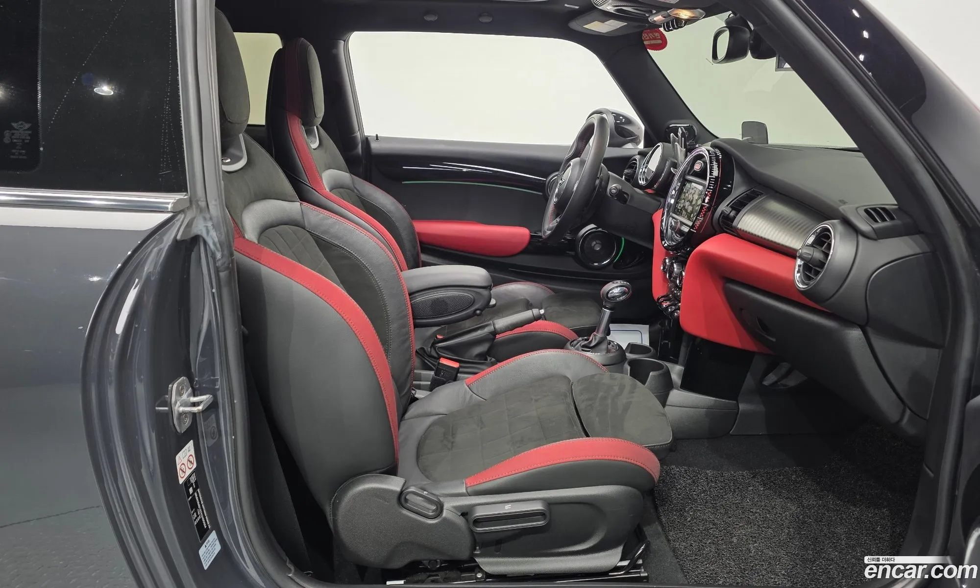 Mini Cooper S 2019 WMWXM9107K2H05004 — 15