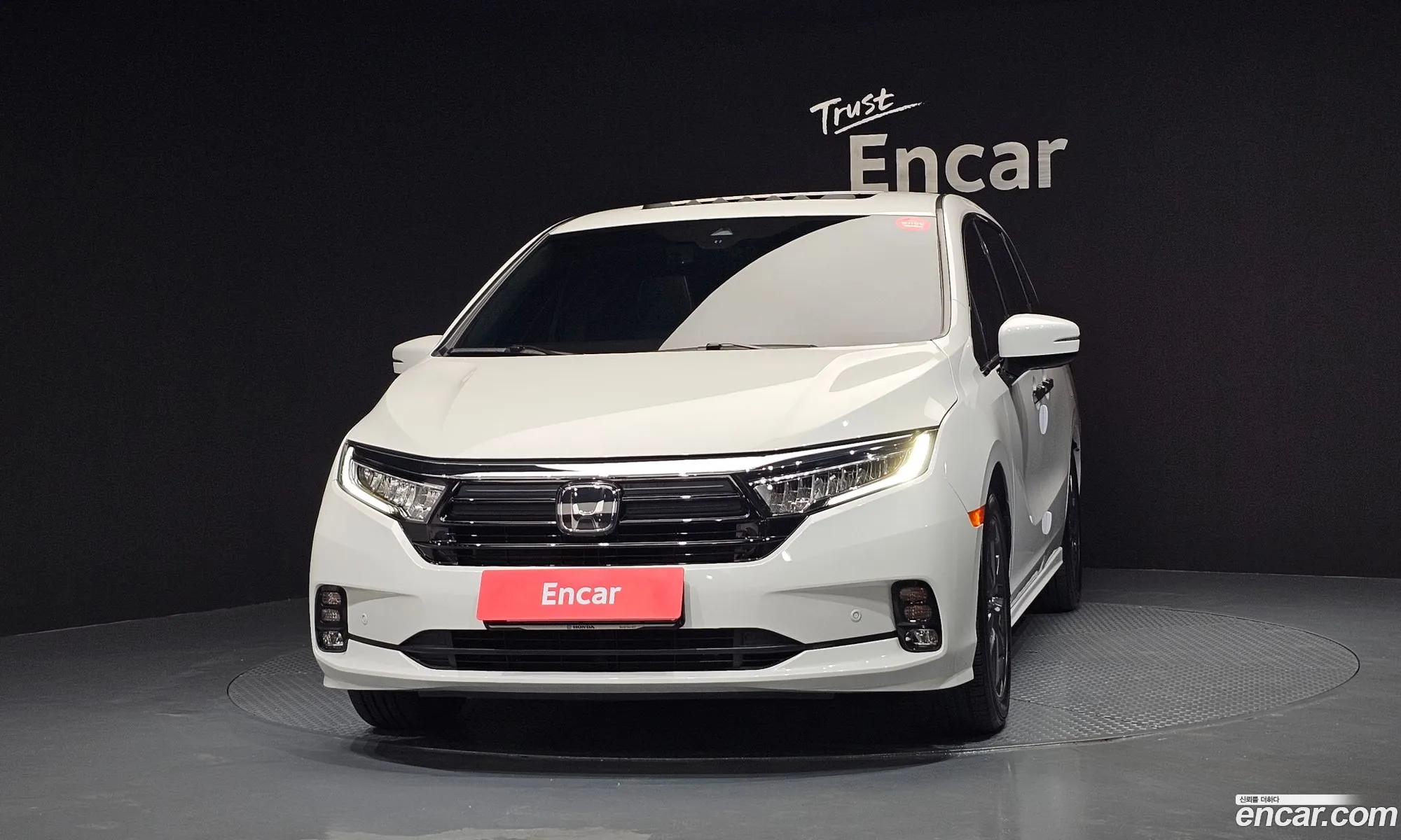 Honda Odyssey 2023 5KBRL6890PB600165 — 4