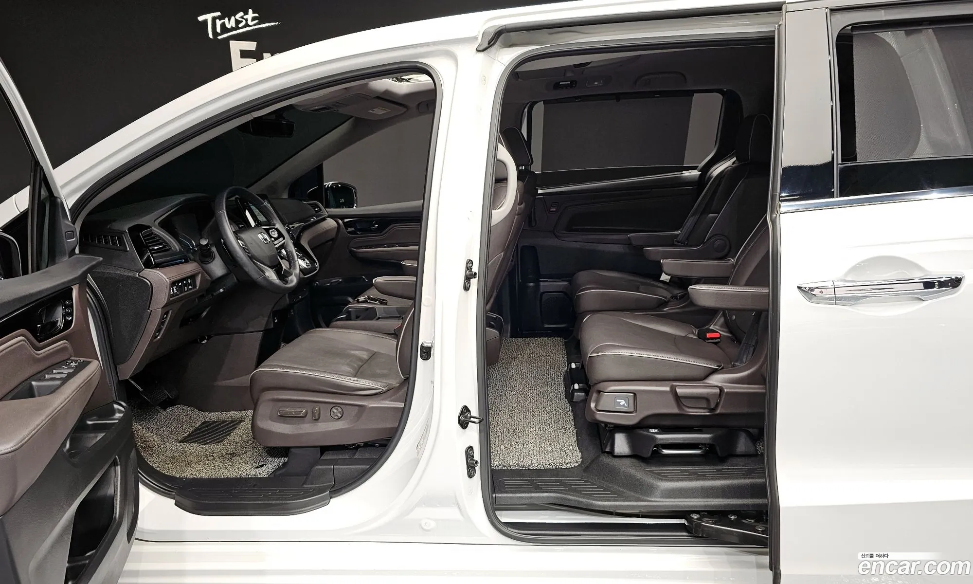 Honda Odyssey 2023 5KBRL6890PB600165 — 12