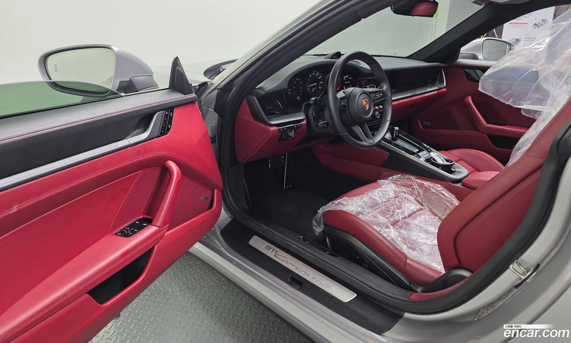 Porsche 911 2020 WP0AB2996MS221303 — 16