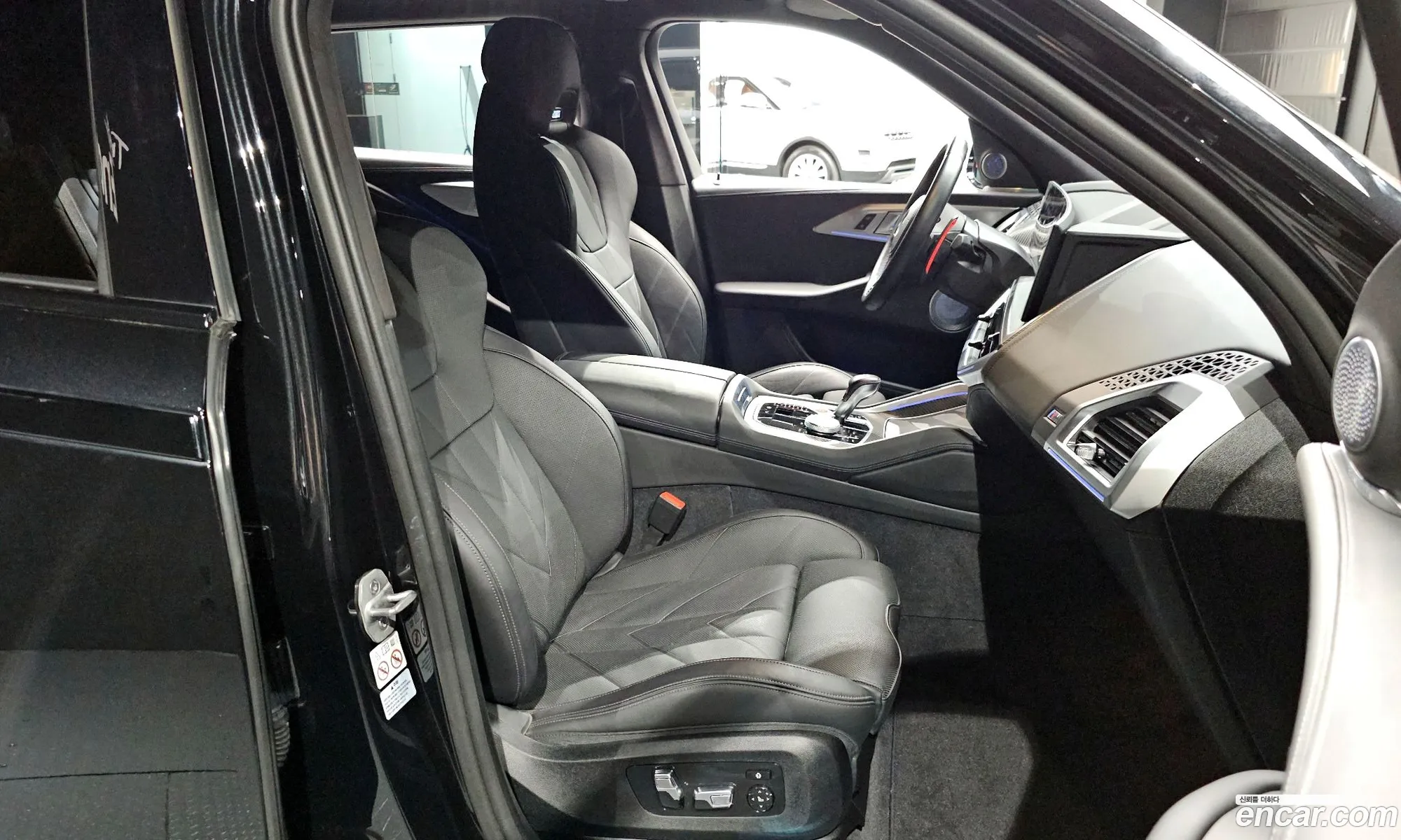 BMW XM 2024 — 7