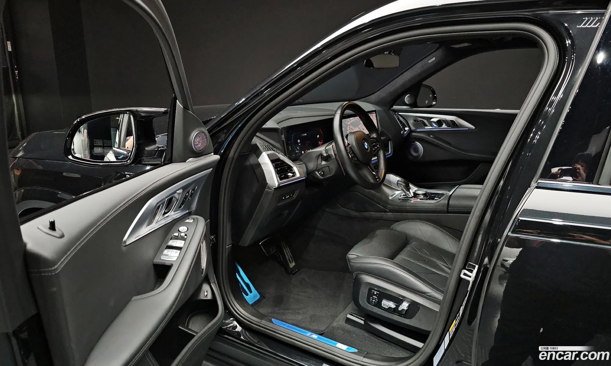 BMW XM 2024 — 9