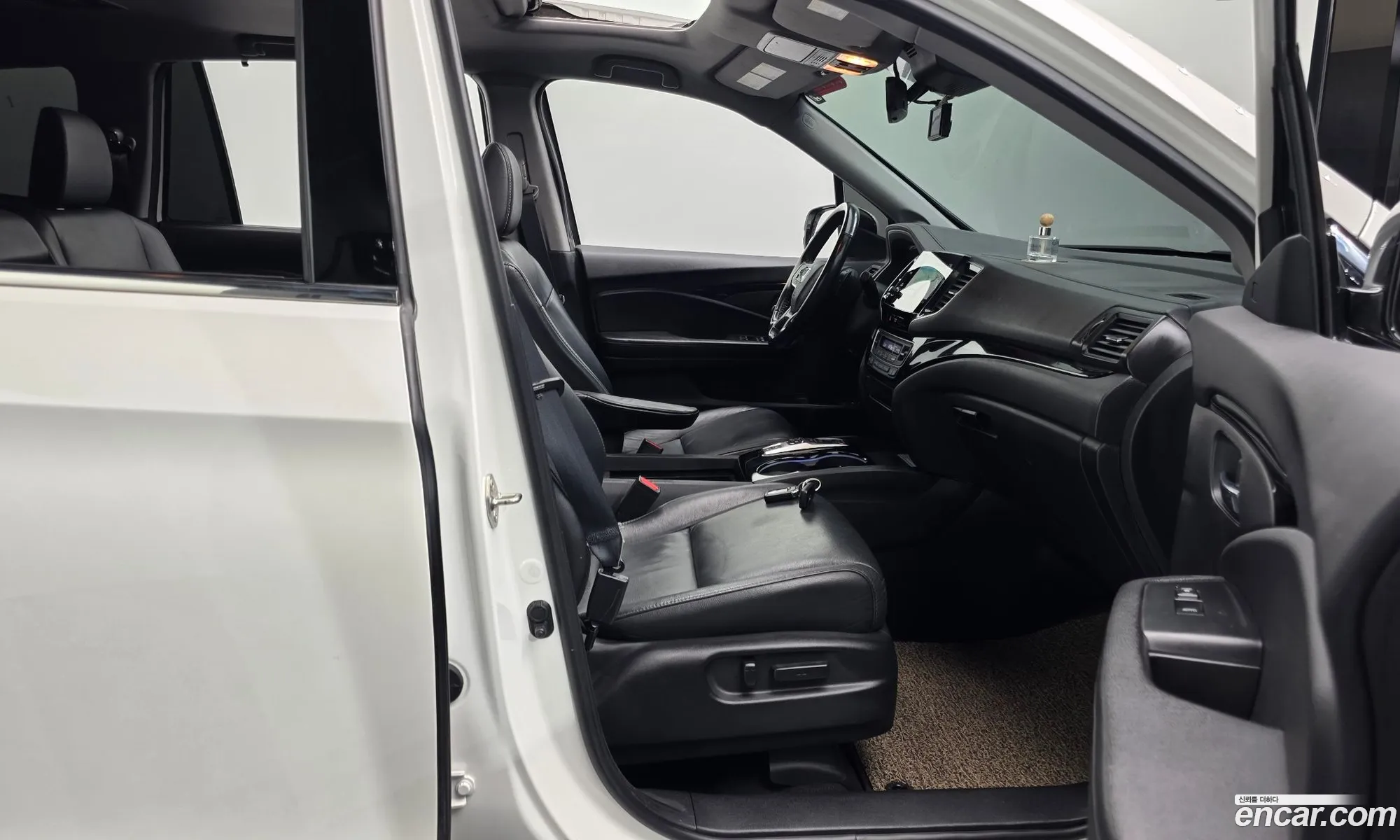 Honda Pilot 2019 5FNYF6860KB201049 — 25