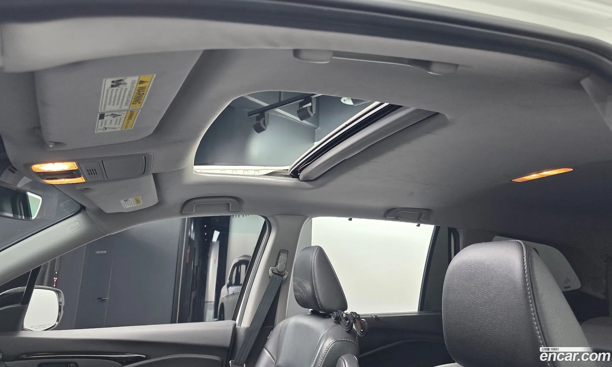 Honda Pilot 2019 5FNYF6860KB201049 — 17