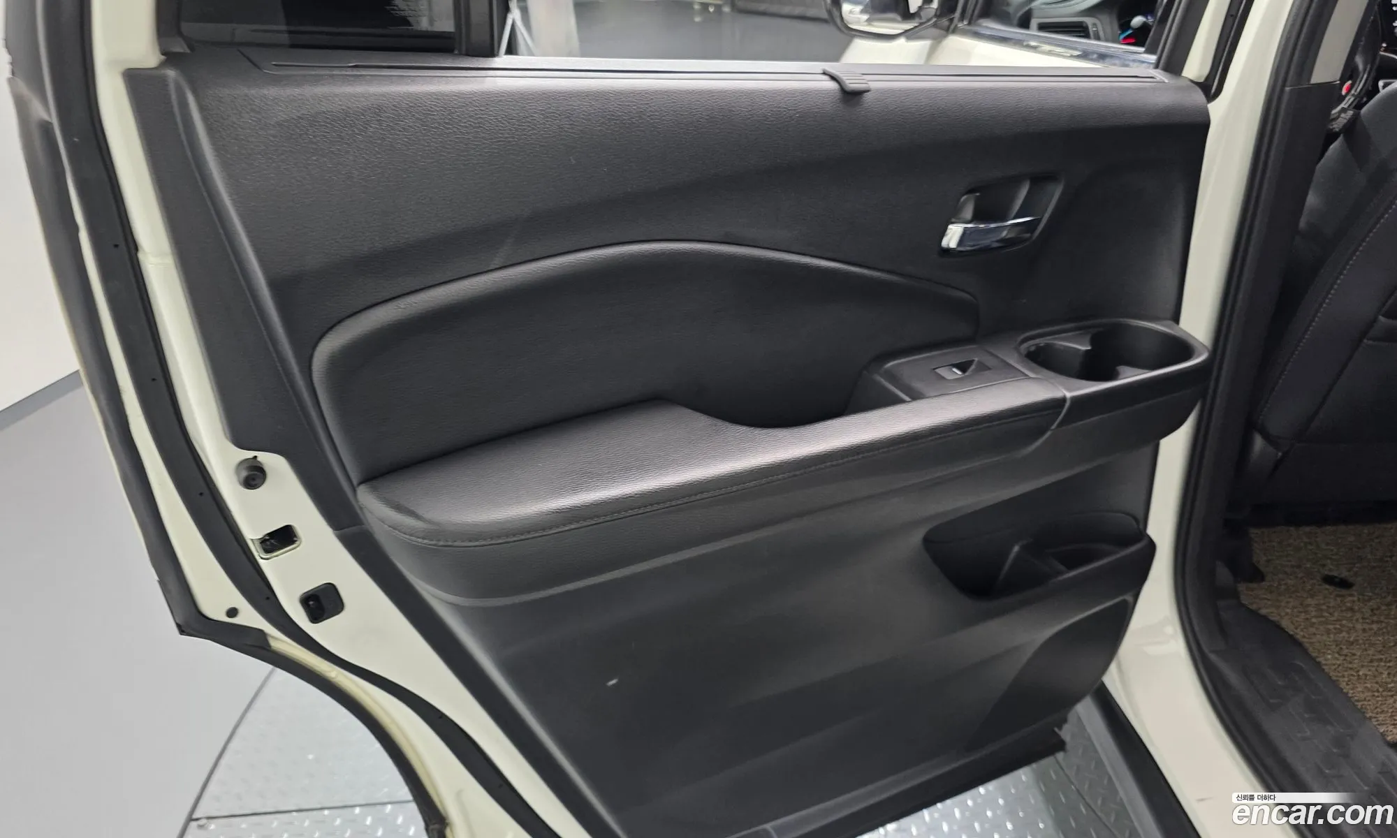 Honda Pilot 2019 5FNYF6860KB201049 — 21