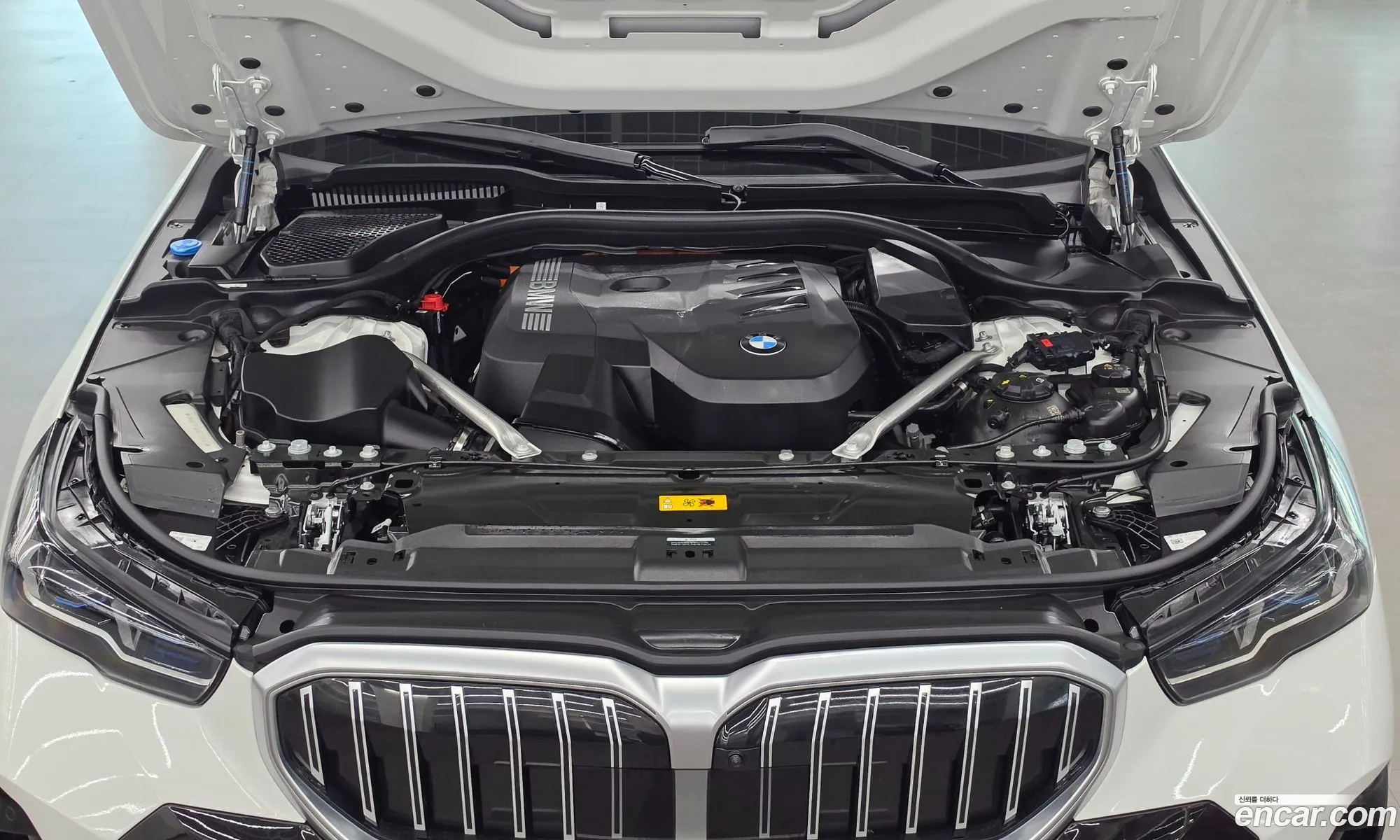 BMW 5 Series 2025 — 20