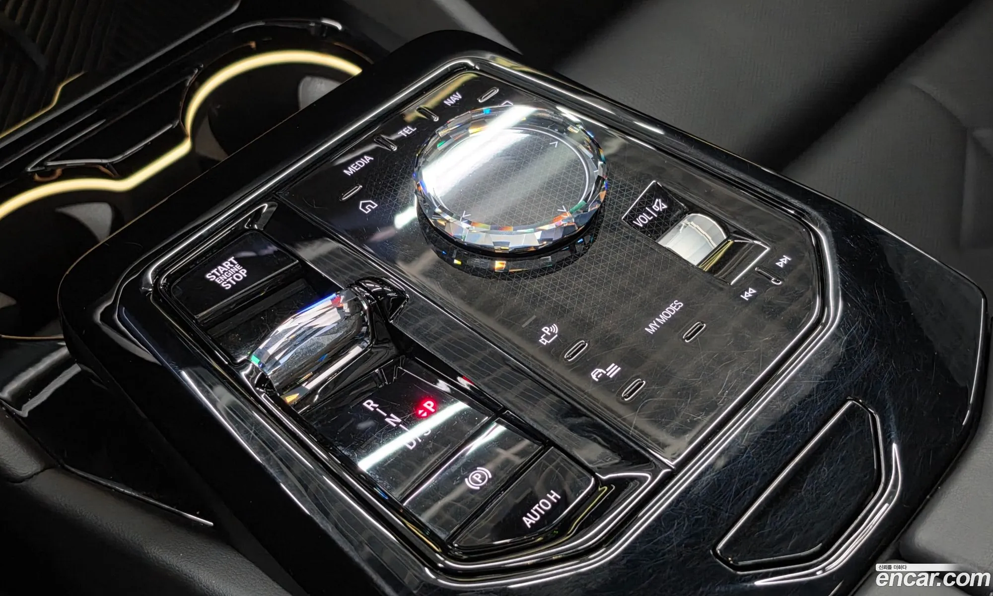BMW 5 Series 2025 — 16