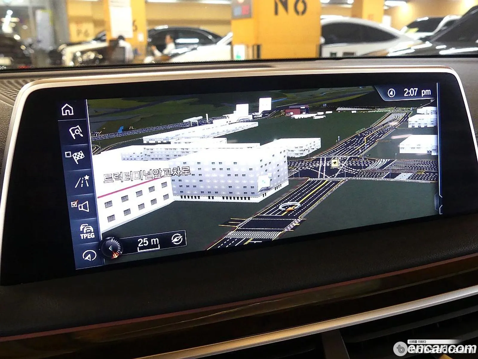 BMW 7 Series 2016 — 10