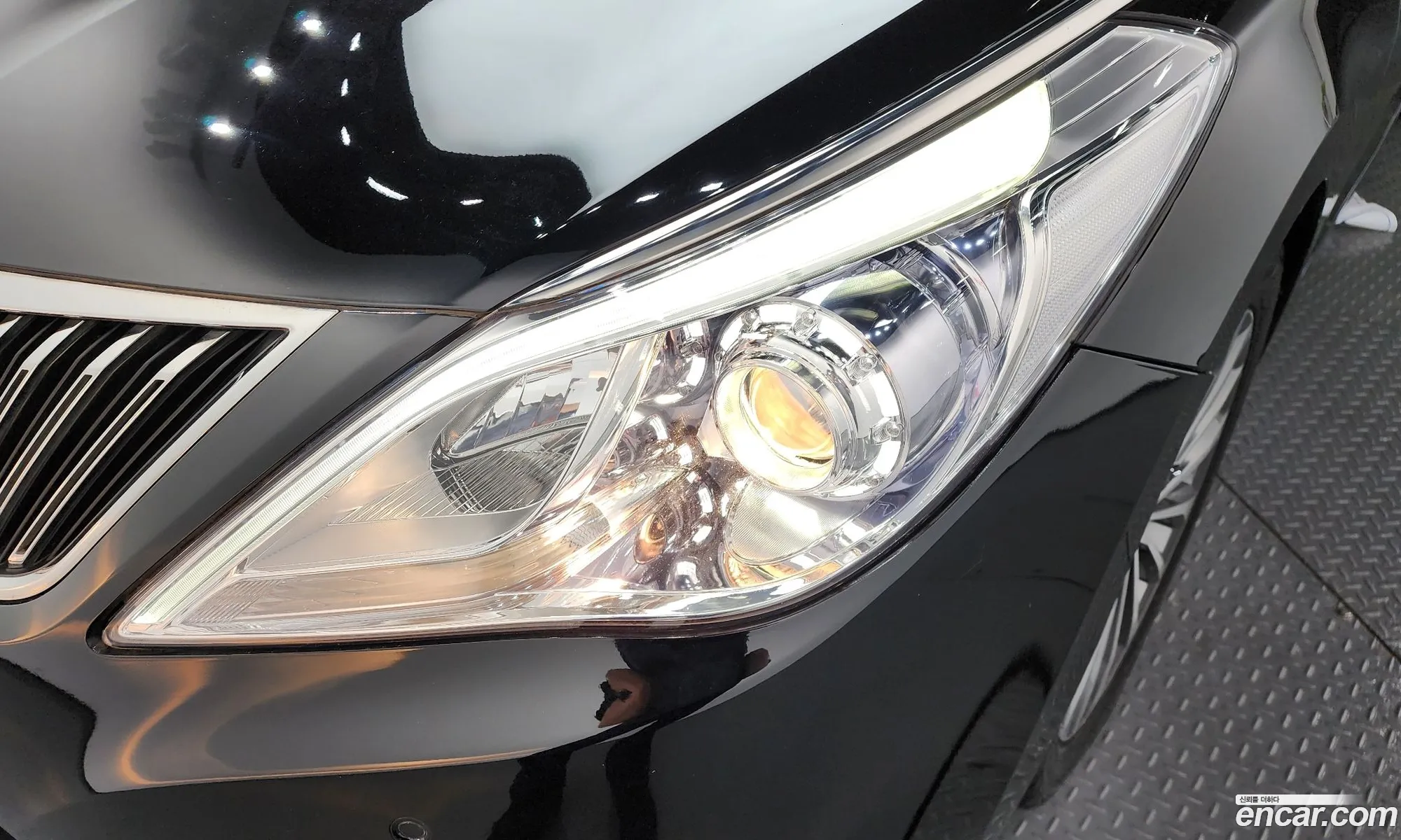 Hyundai Grandeur HG 2012 — 27