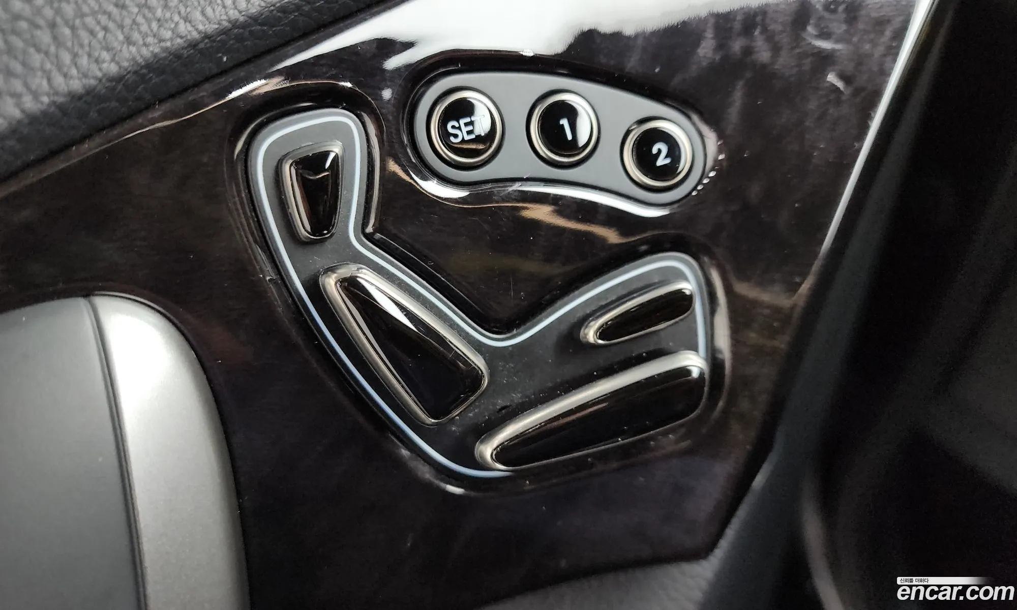 Hyundai Grandeur HG 2012 — 22