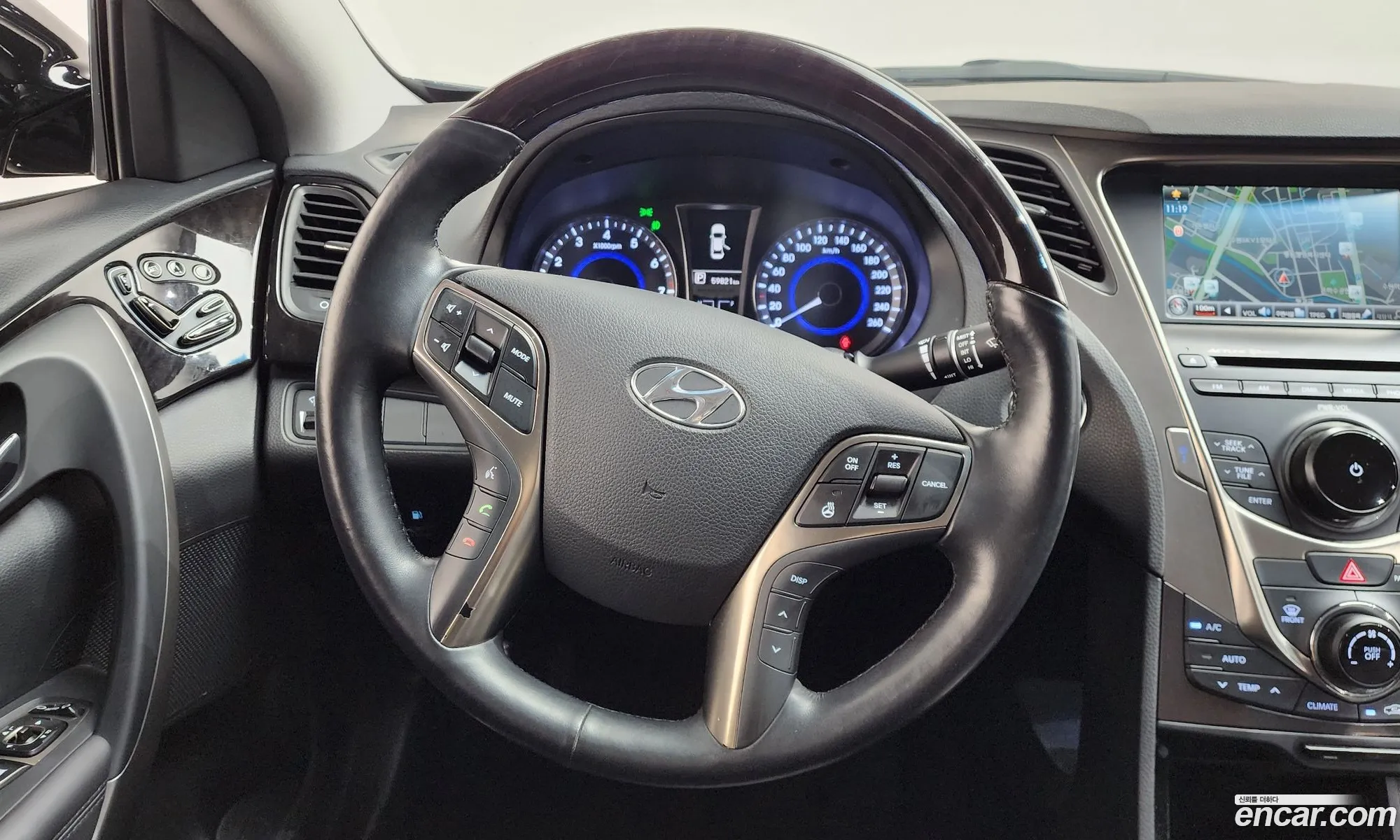 Hyundai Grandeur HG 2012 — 4