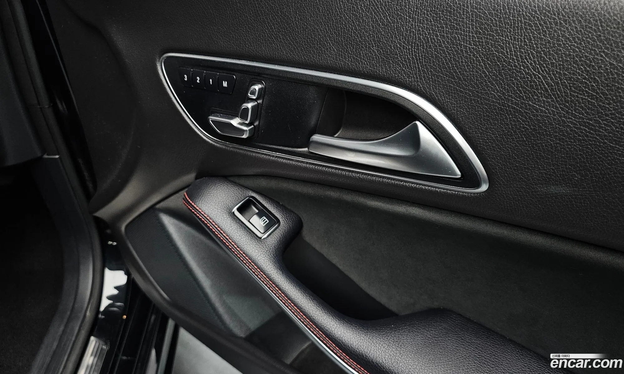 Mercedes-Benz CLA-Class C117 2018 — 27