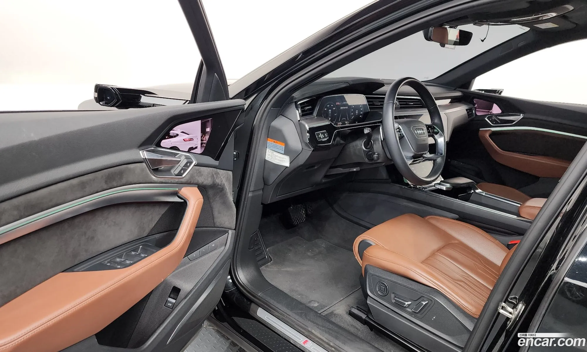 Audi e-tron 2021 WAUZZZGE161616161 — 3