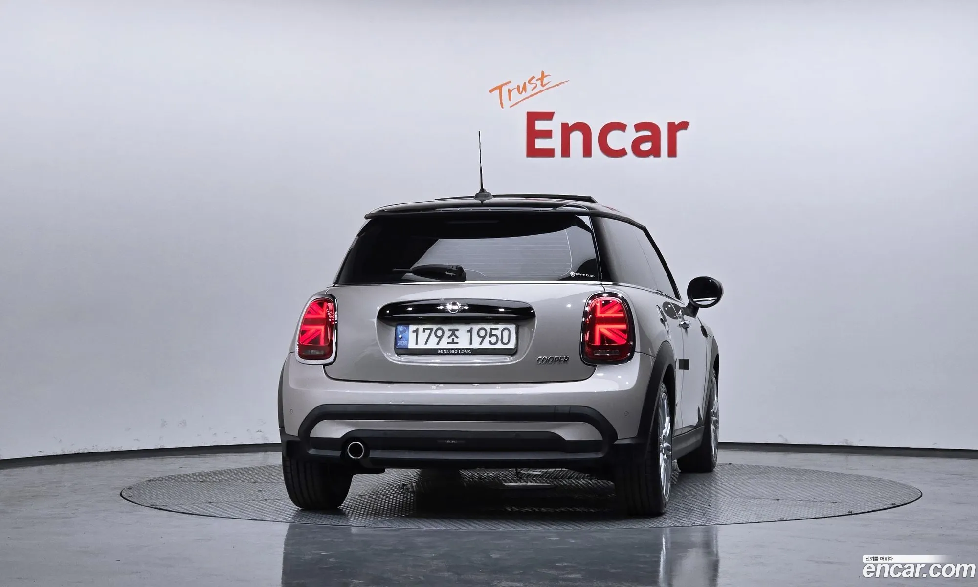 Mini Cooper 2021 WMW41DH08N2R00924 — 12