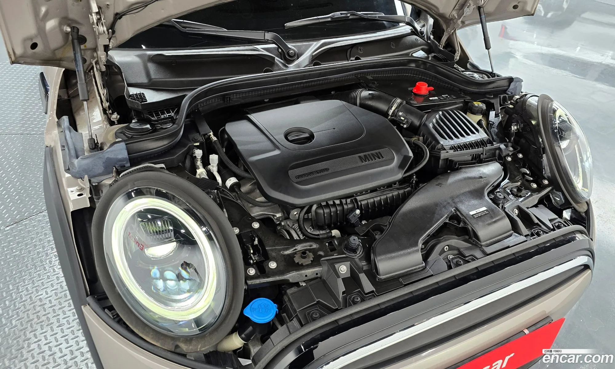 Mini Cooper 2021 WMW41DH08N2R00924 — 18
