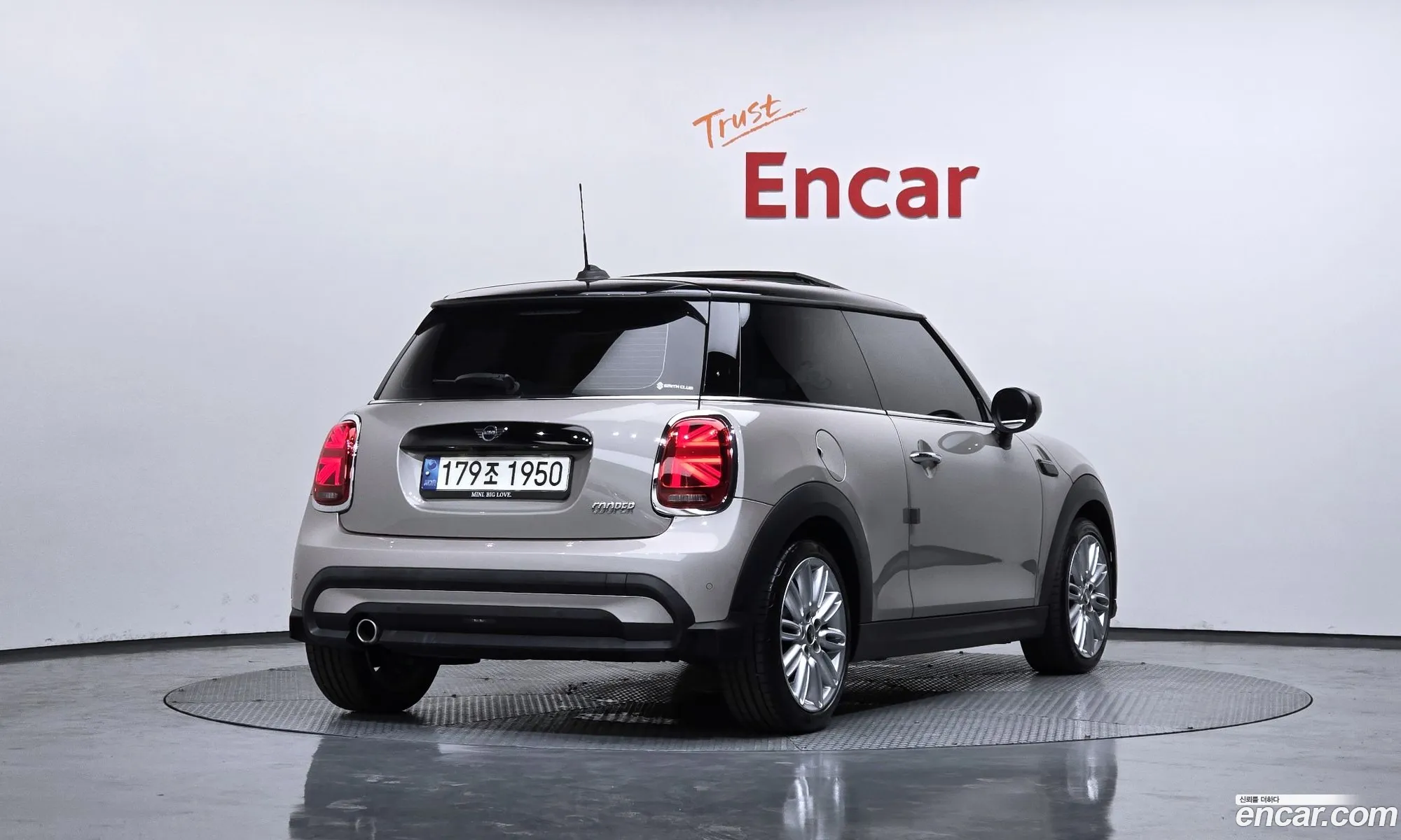 Mini Cooper 2021 WMW41DH08N2R00924 — 5