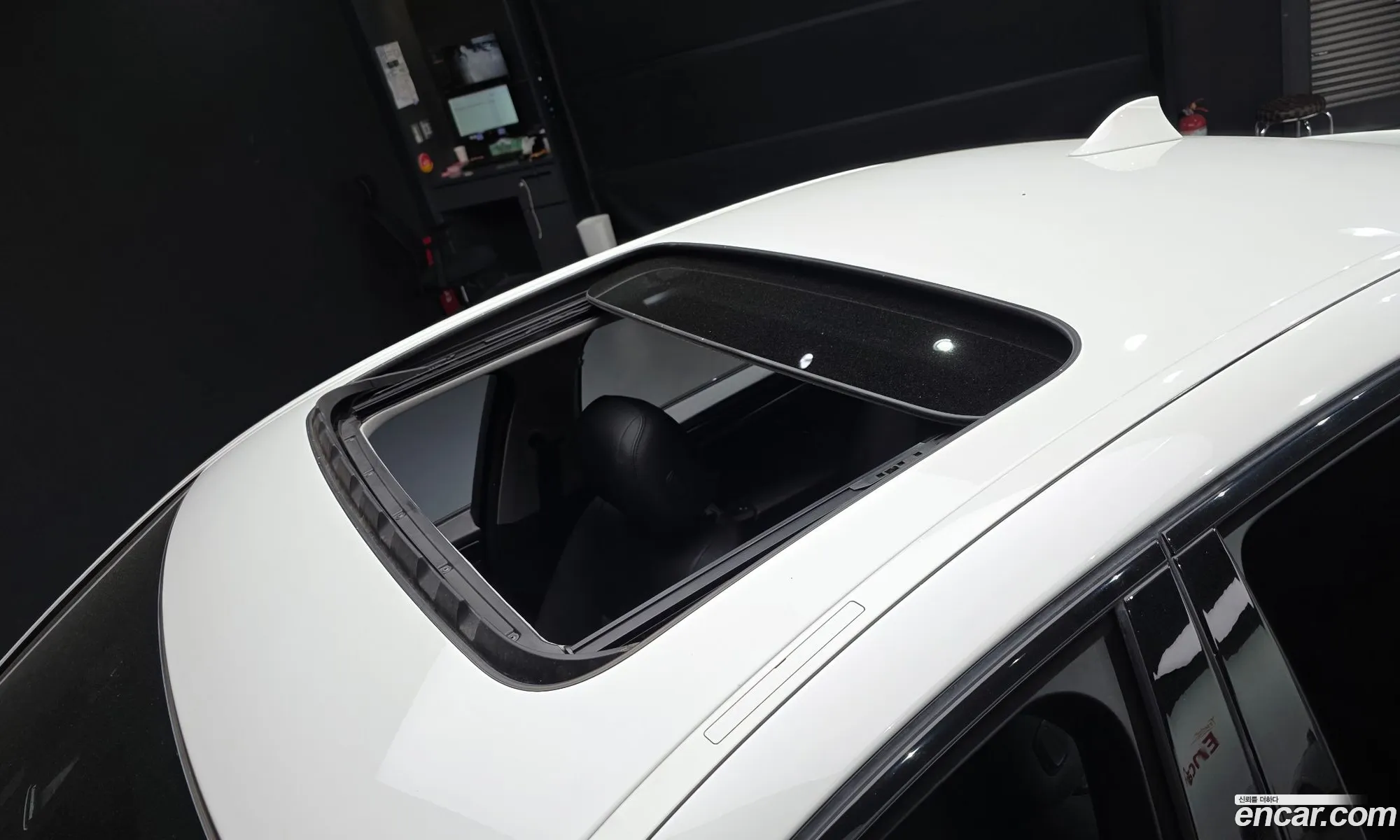 BMW 5 Series 2016 — 10