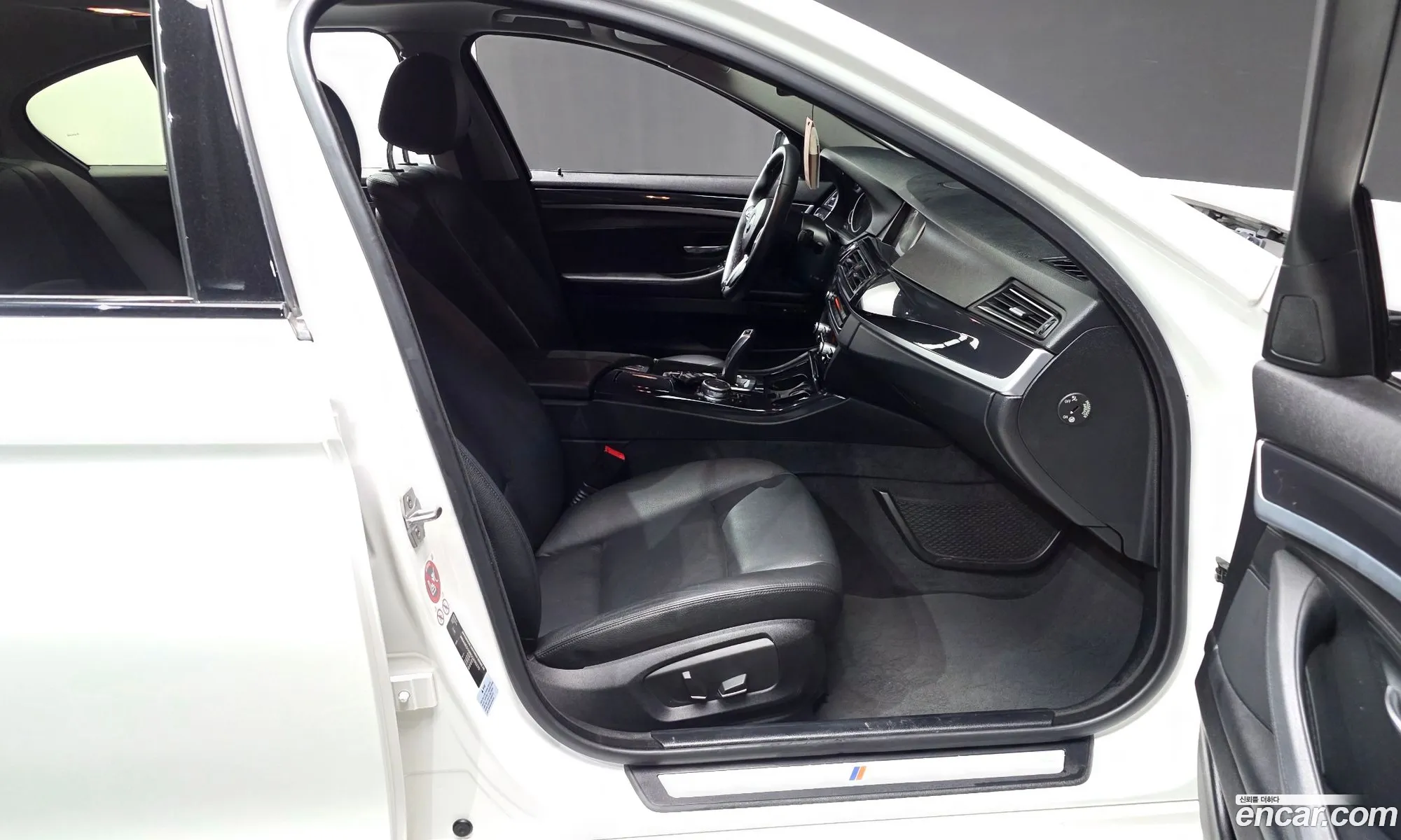 BMW 5 Series 2016 — 15