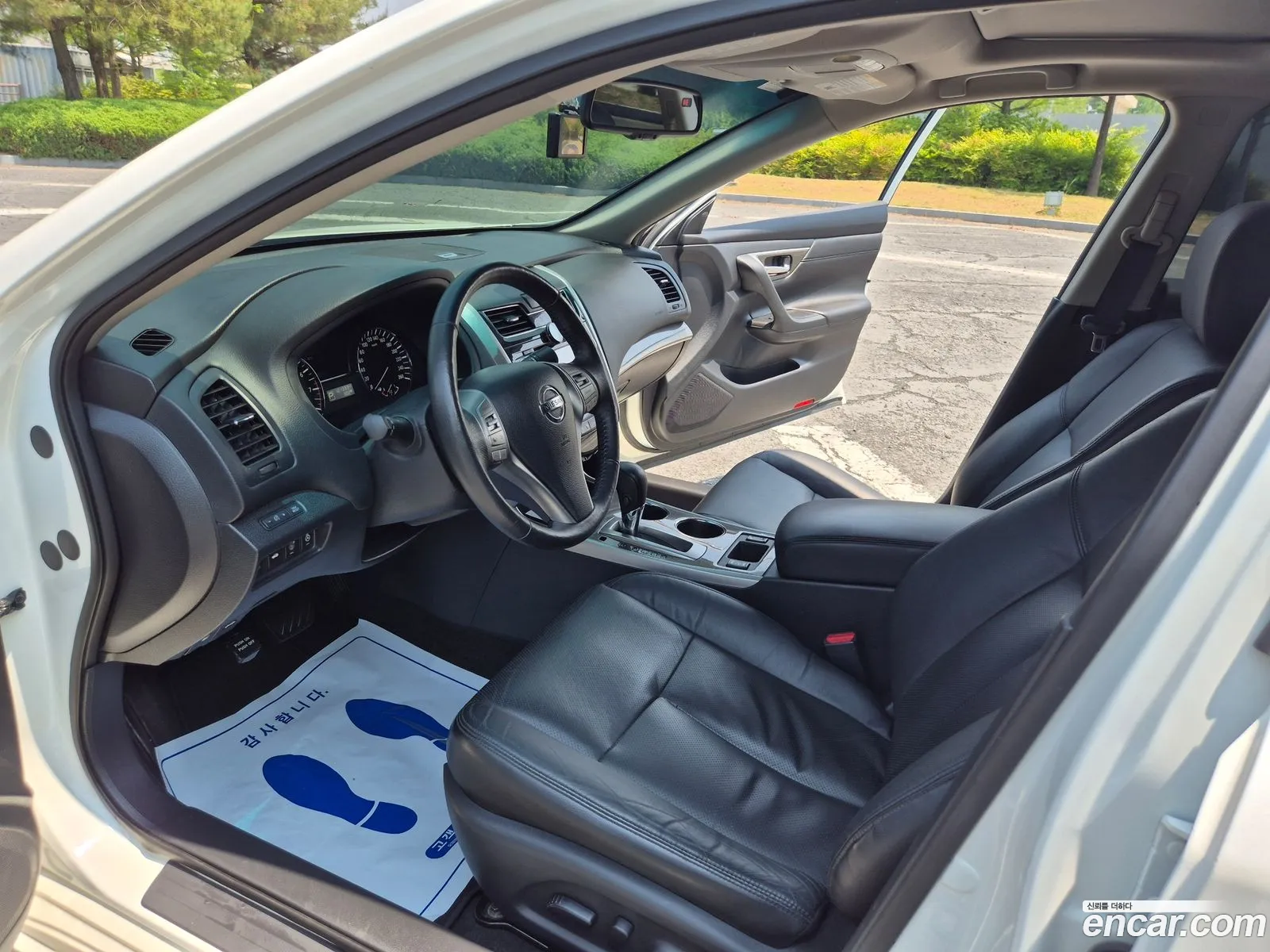 Nissan Altima 2015 — 4