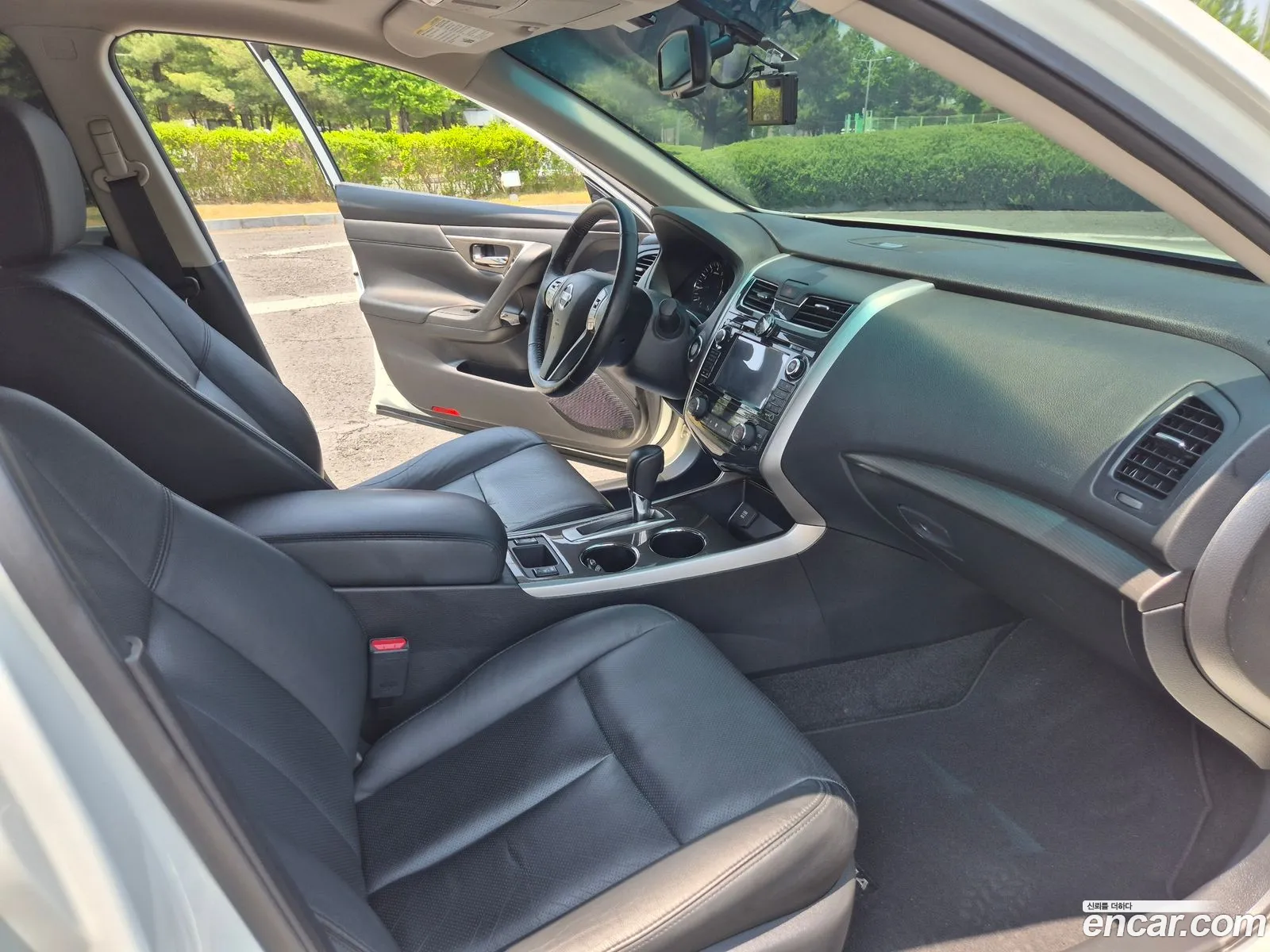 Nissan Altima 2015 — 20