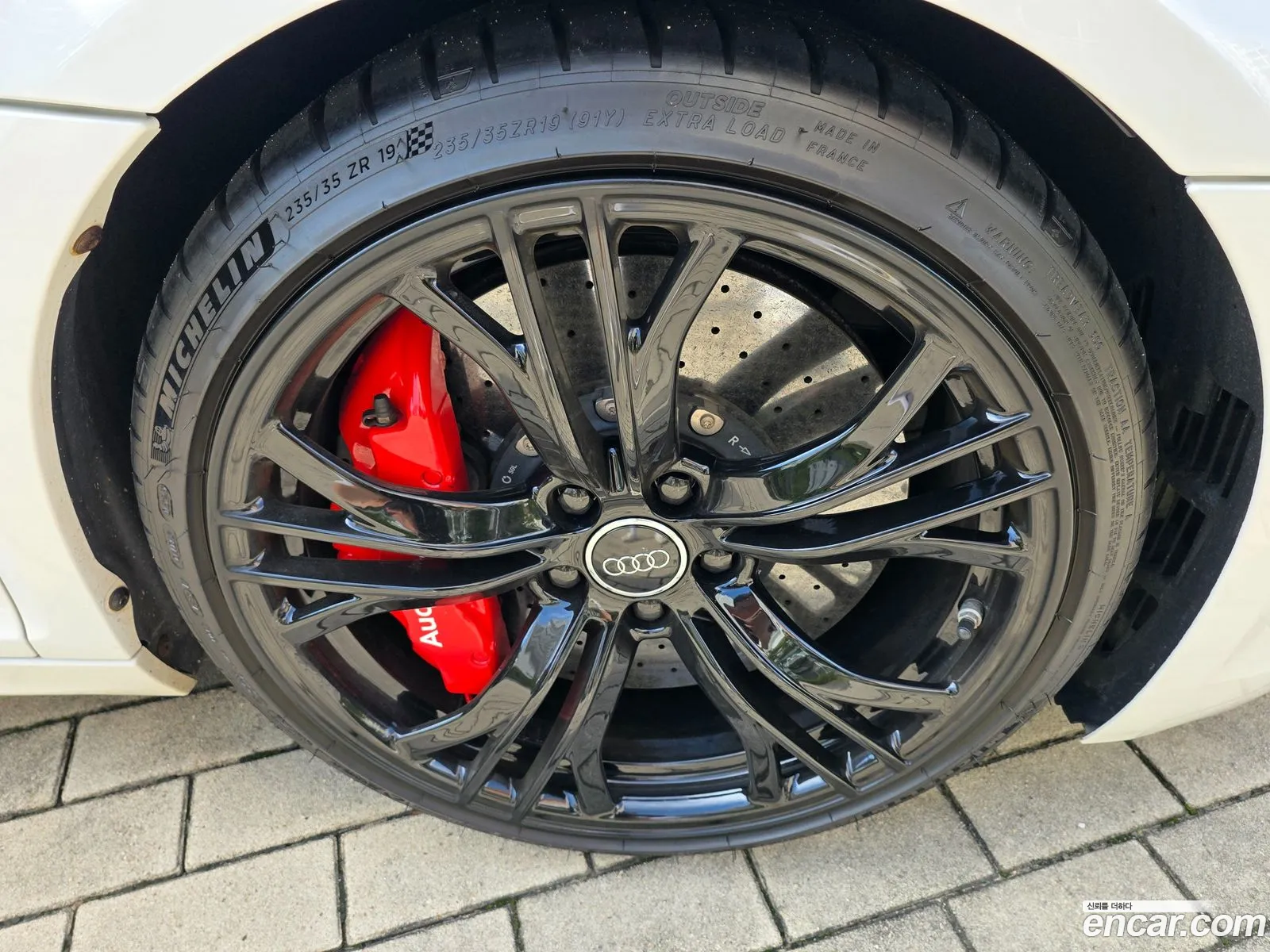 Audi R8 2014 — 8