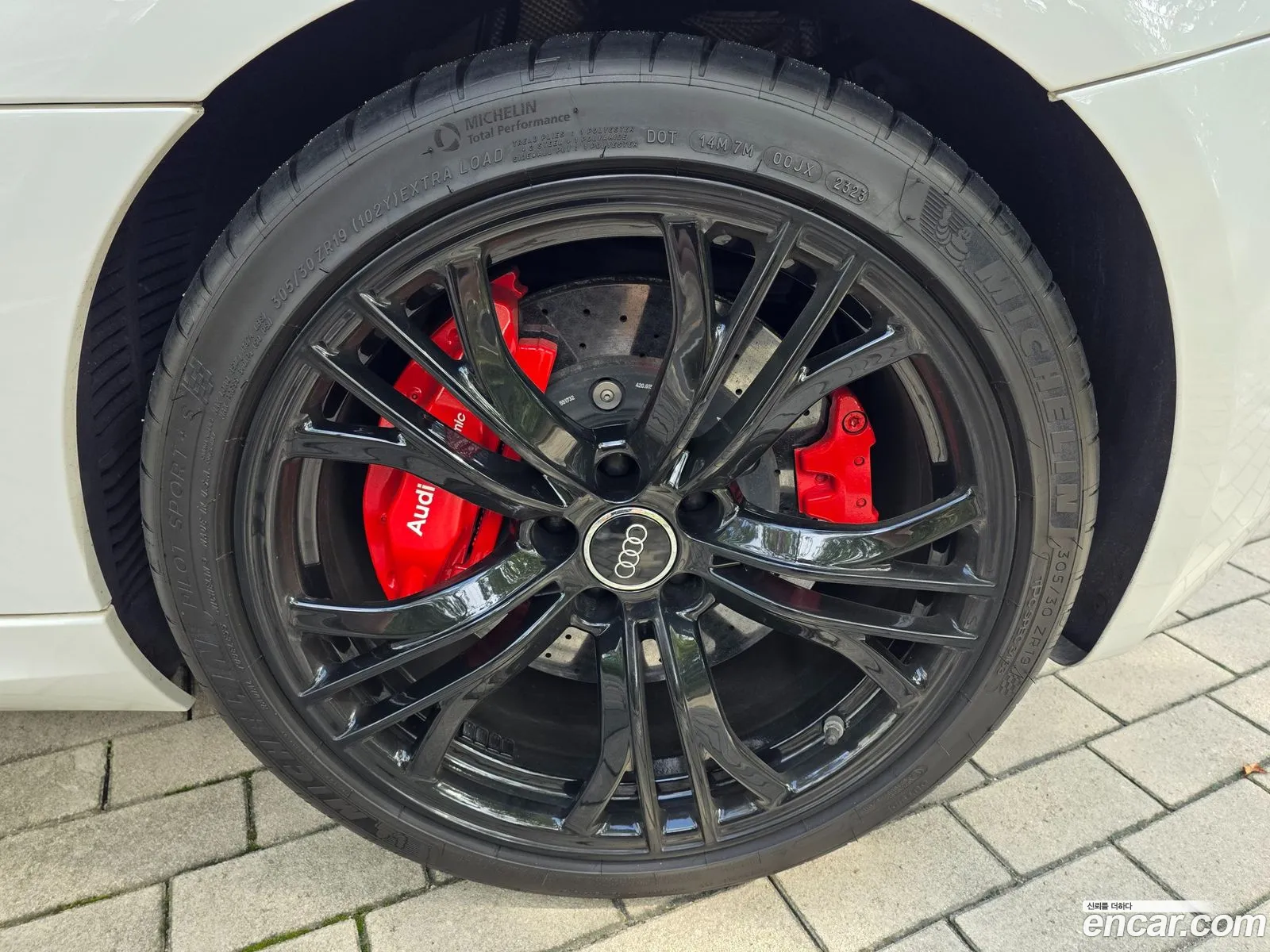 Audi R8 2014 — 14