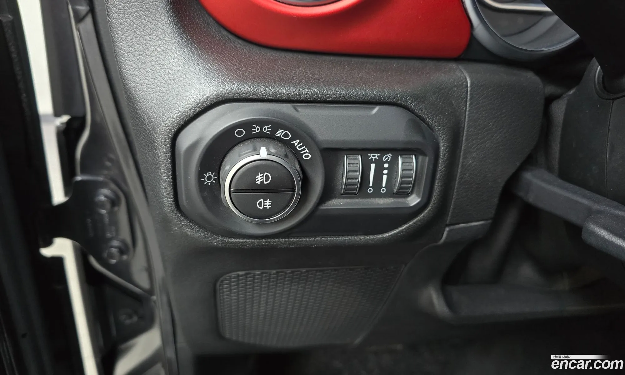 Jeep Wrangler 2019 1C4HJXFN7KW575904 — 7