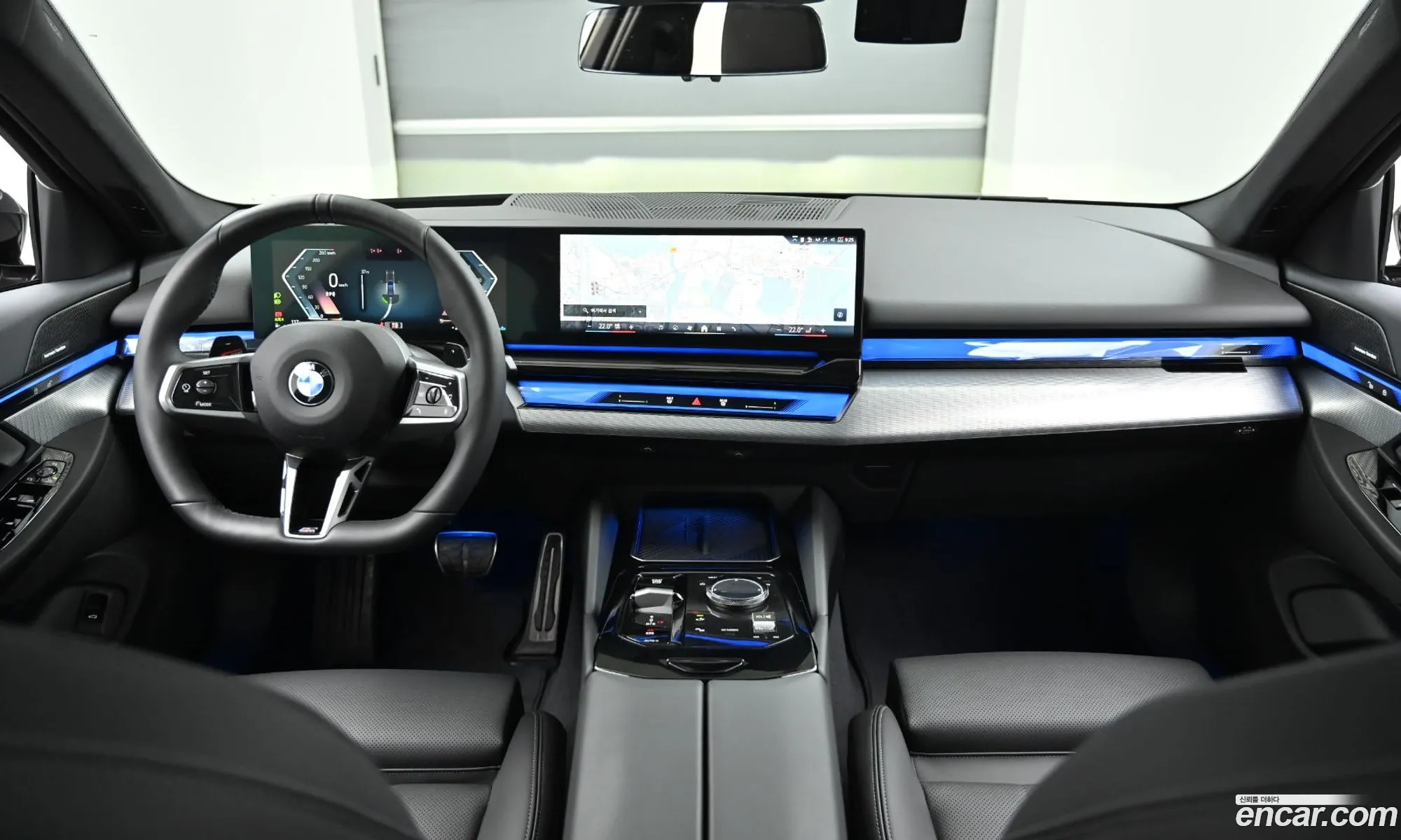 BMW 5 Series 2025 — 13