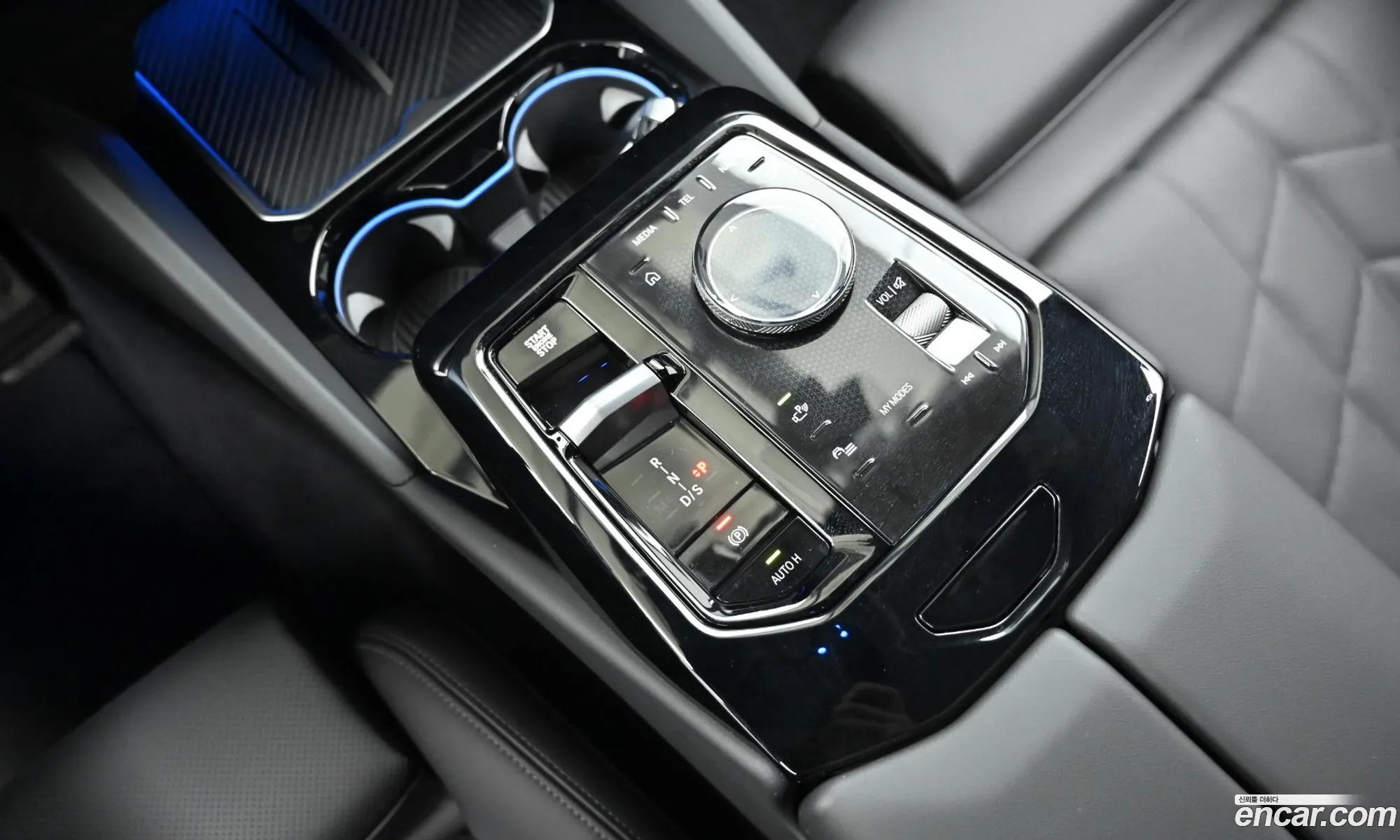 BMW 5 Series 2025 — 11