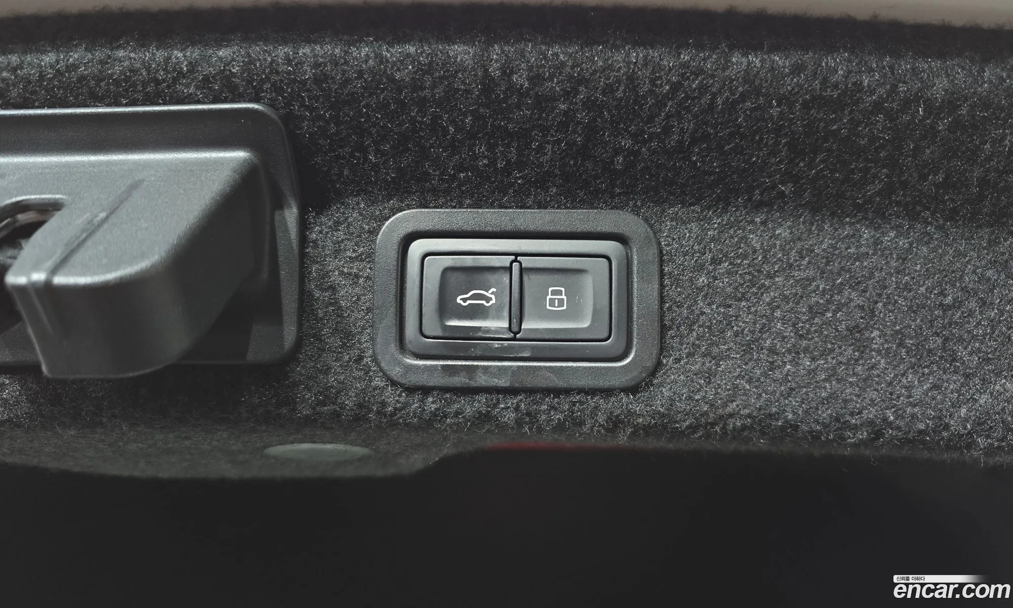 Audi A6 2020 WAUZZZF29LN073530 — 10