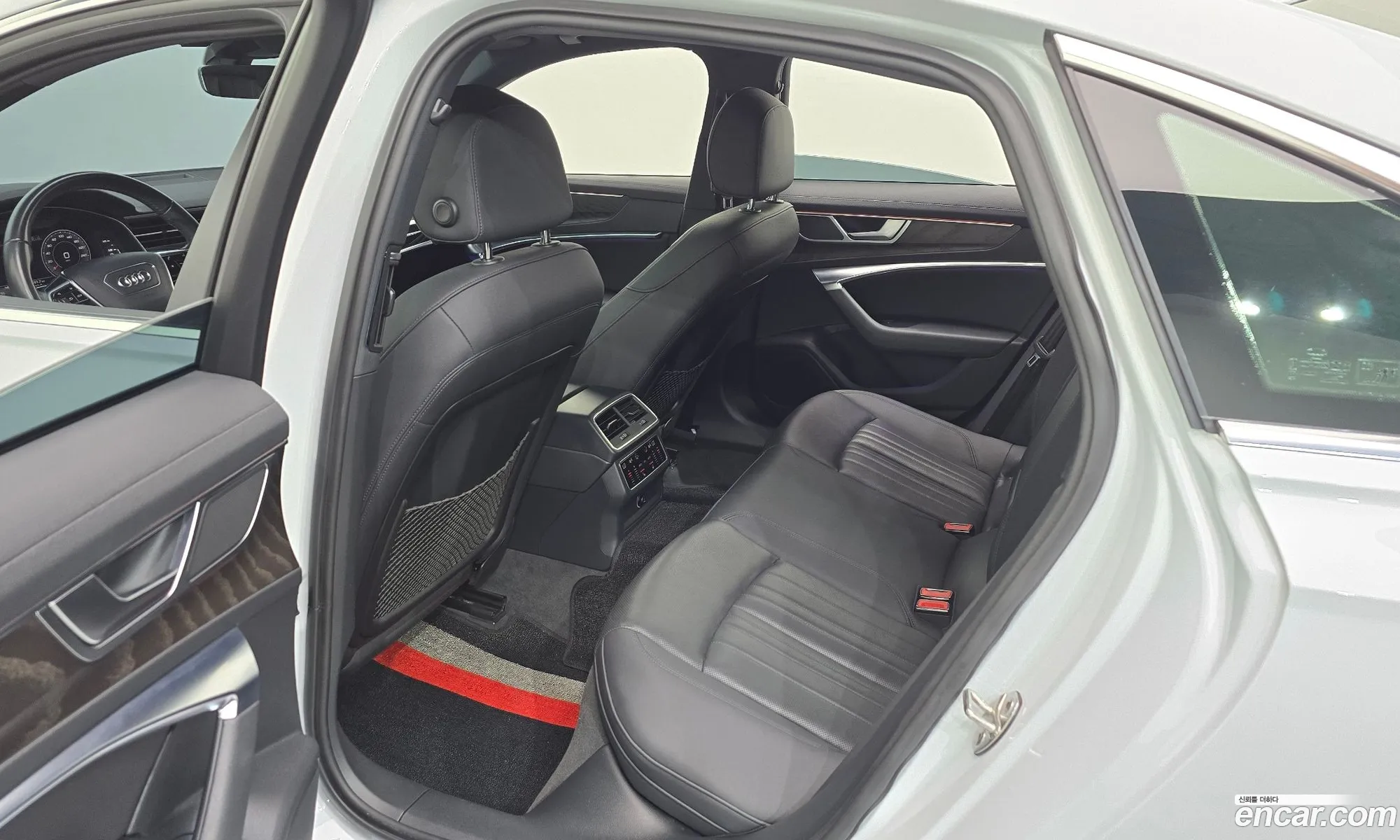 Audi A6 2020 WAUZZZF29LN073530 — 8