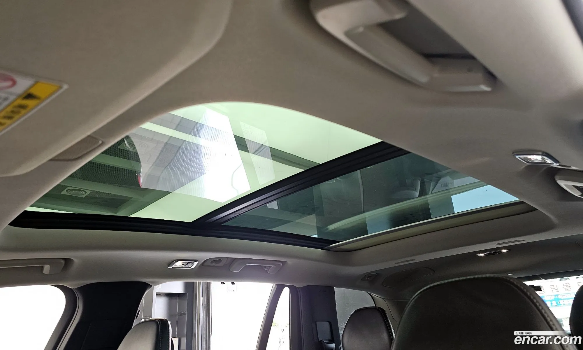 Volvo XC90 2017 YV1LF68ACJ1190882 — 4