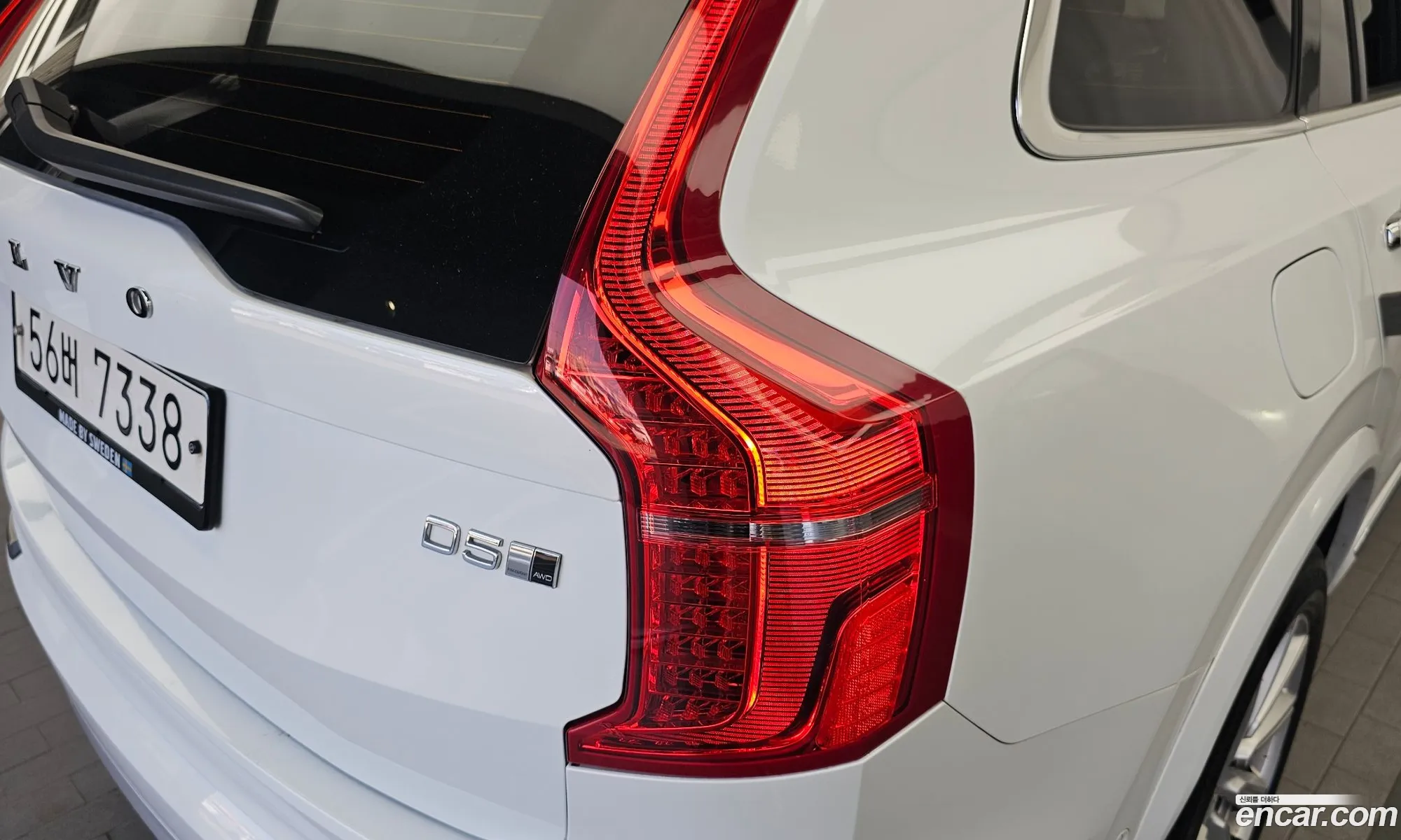 Volvo XC90 2017 YV1LF68ACJ1190882 — 19