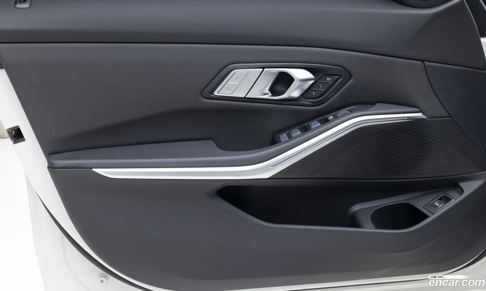 BMW 3 Series 2025 — 10