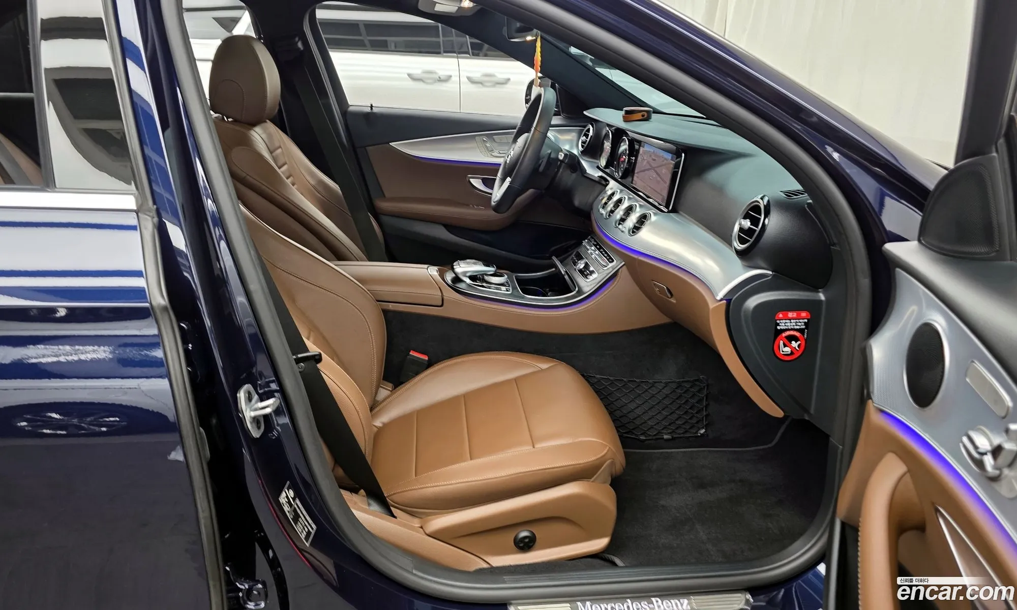 Mercedes-Benz E-Class W213 2020 — 16