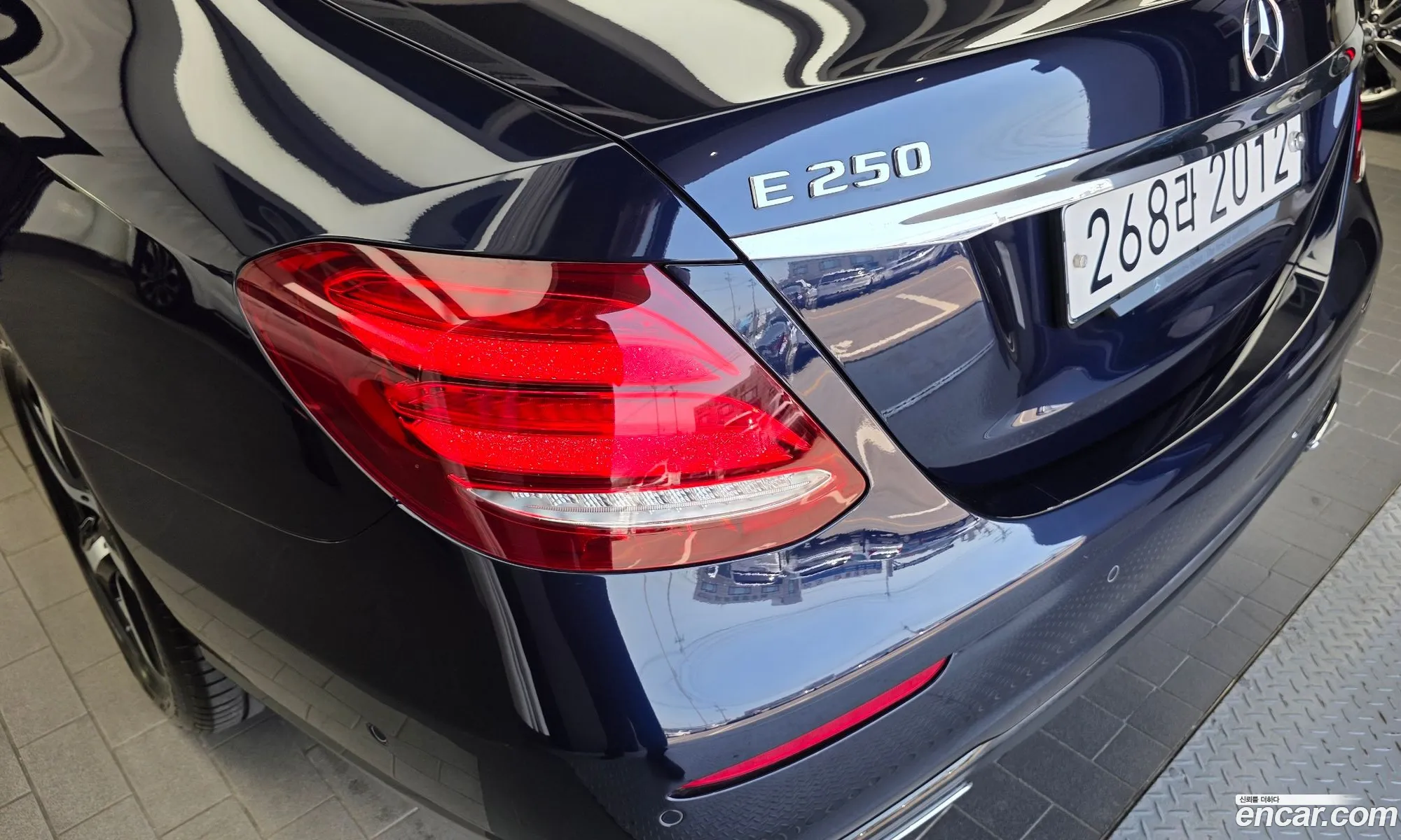Mercedes-Benz E-Class W213 2020 — 24