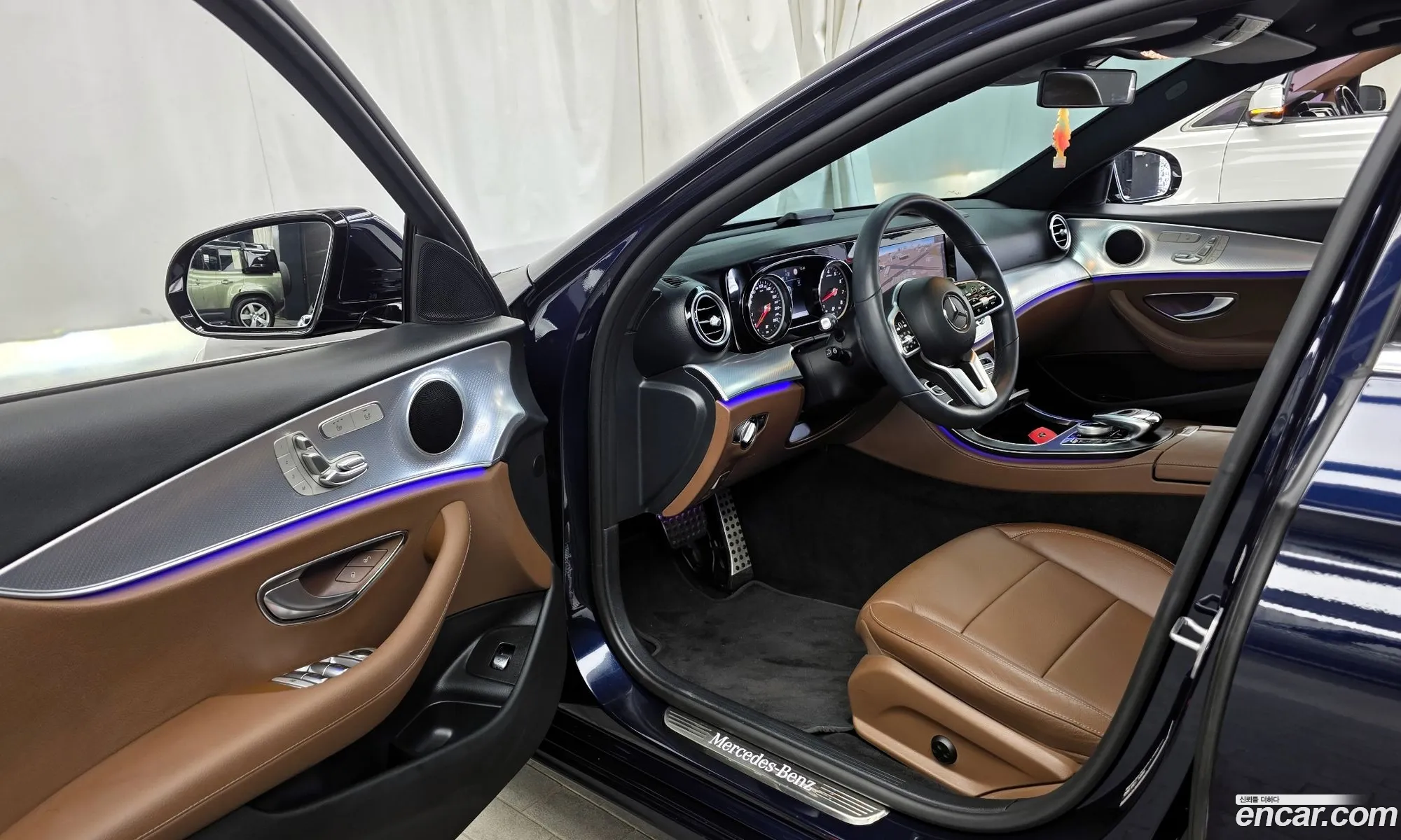 Mercedes-Benz E-Class W213 2020 — 29