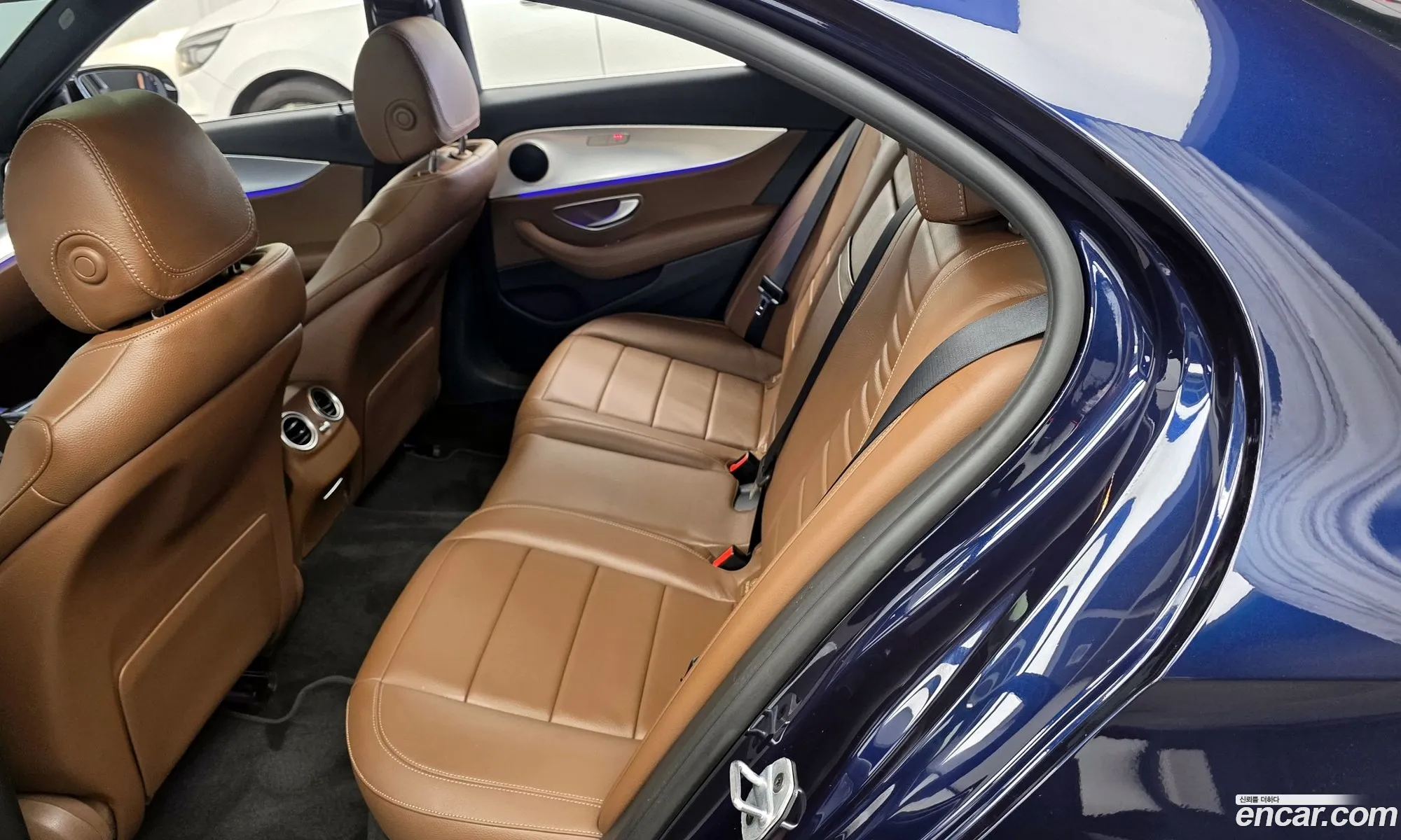 Mercedes-Benz E-Class W213 2020 — 27