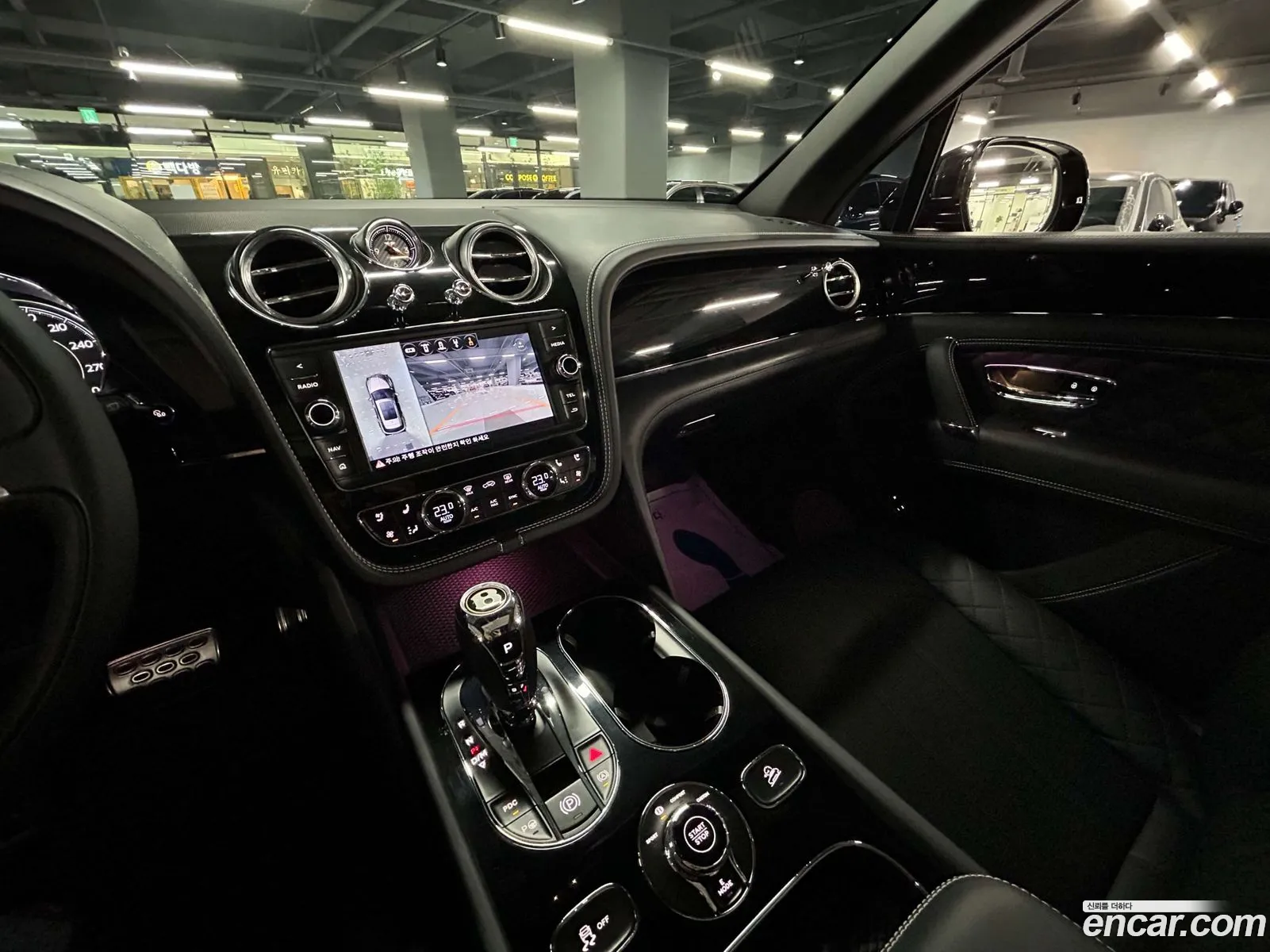 Bentley Bentayga 2020 — 12