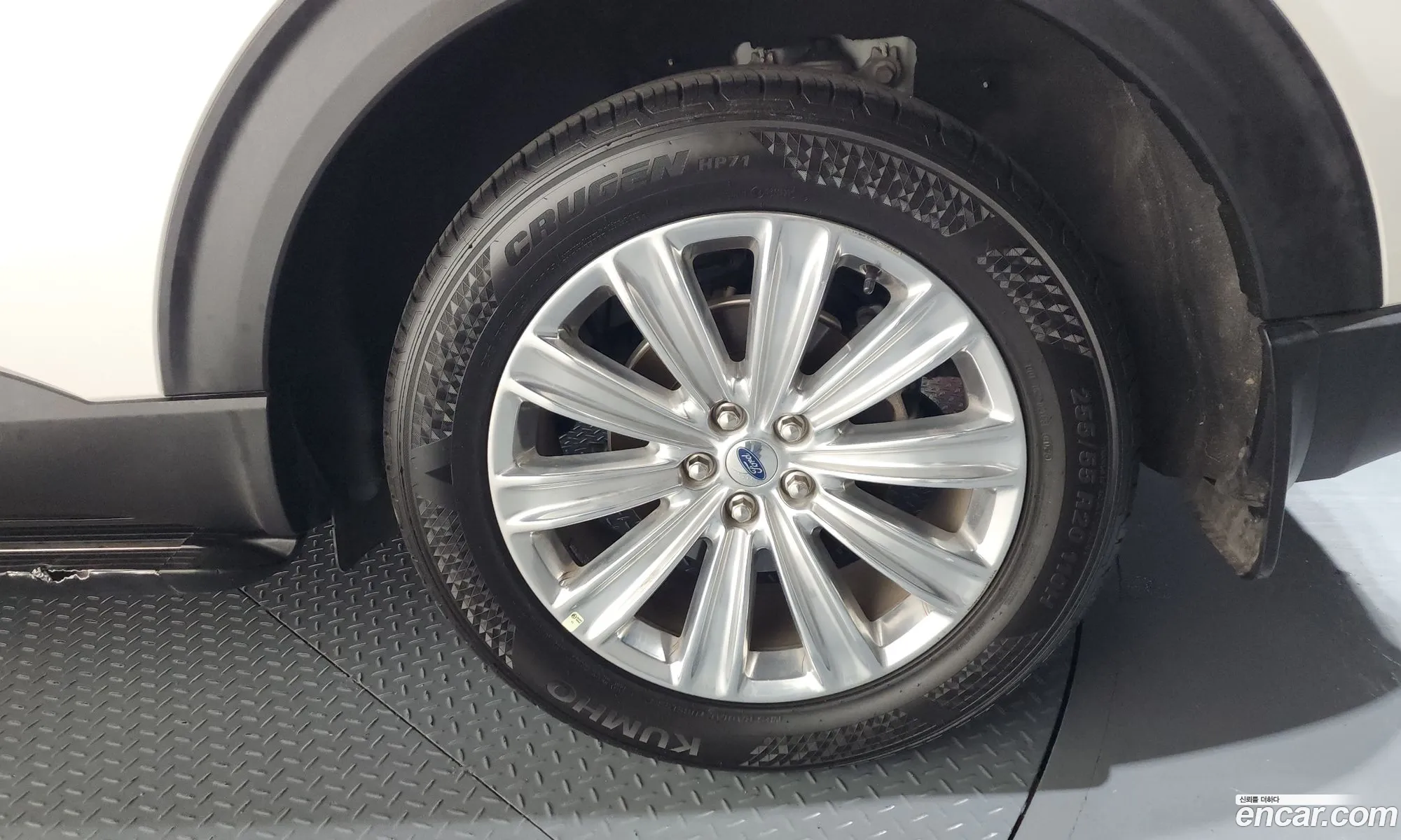 Ford Explorer 6th Gen 2020 1FMSK8FH2LGC54637 — 11