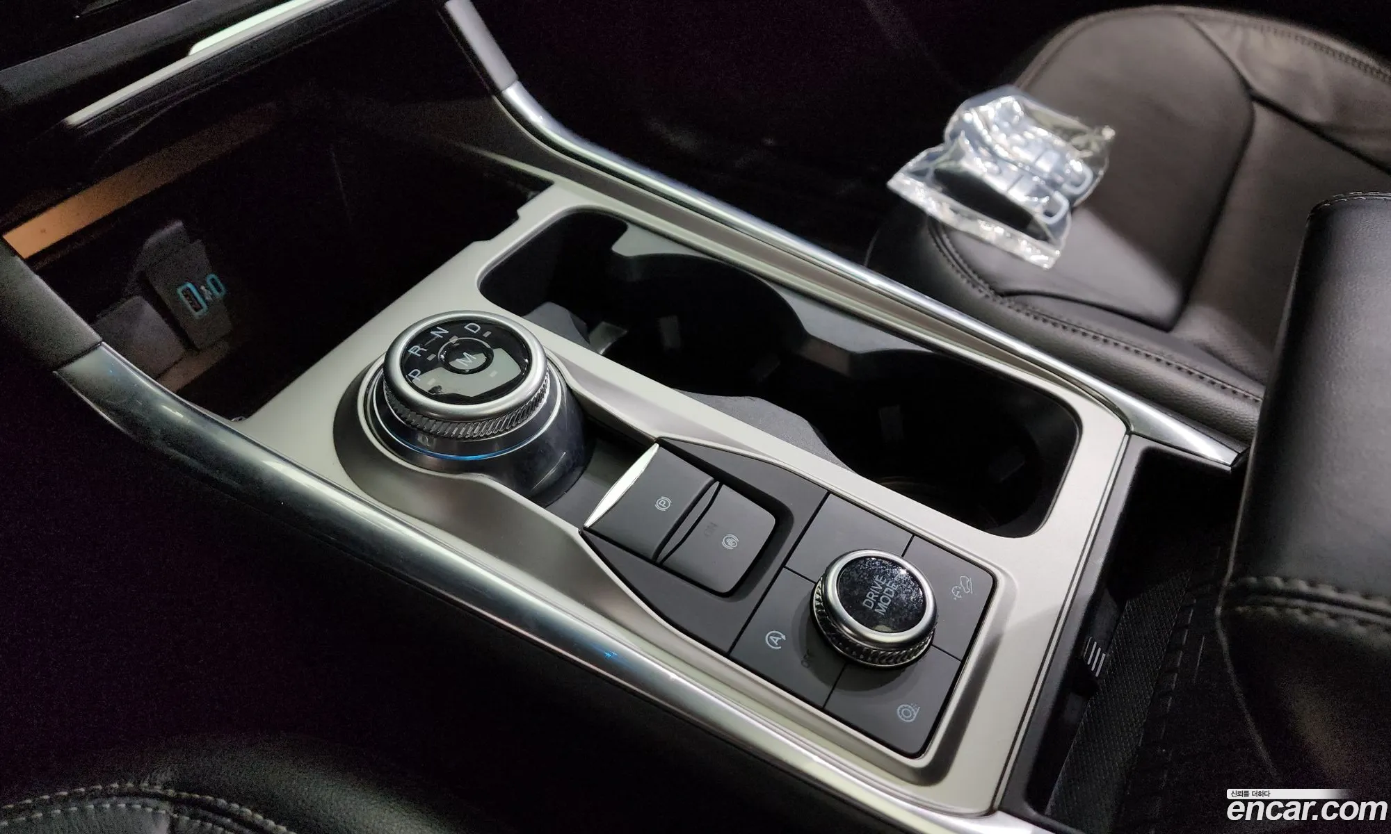 Ford Explorer 6th Gen 2020 1FMSK8FH2LGC54637 — 31