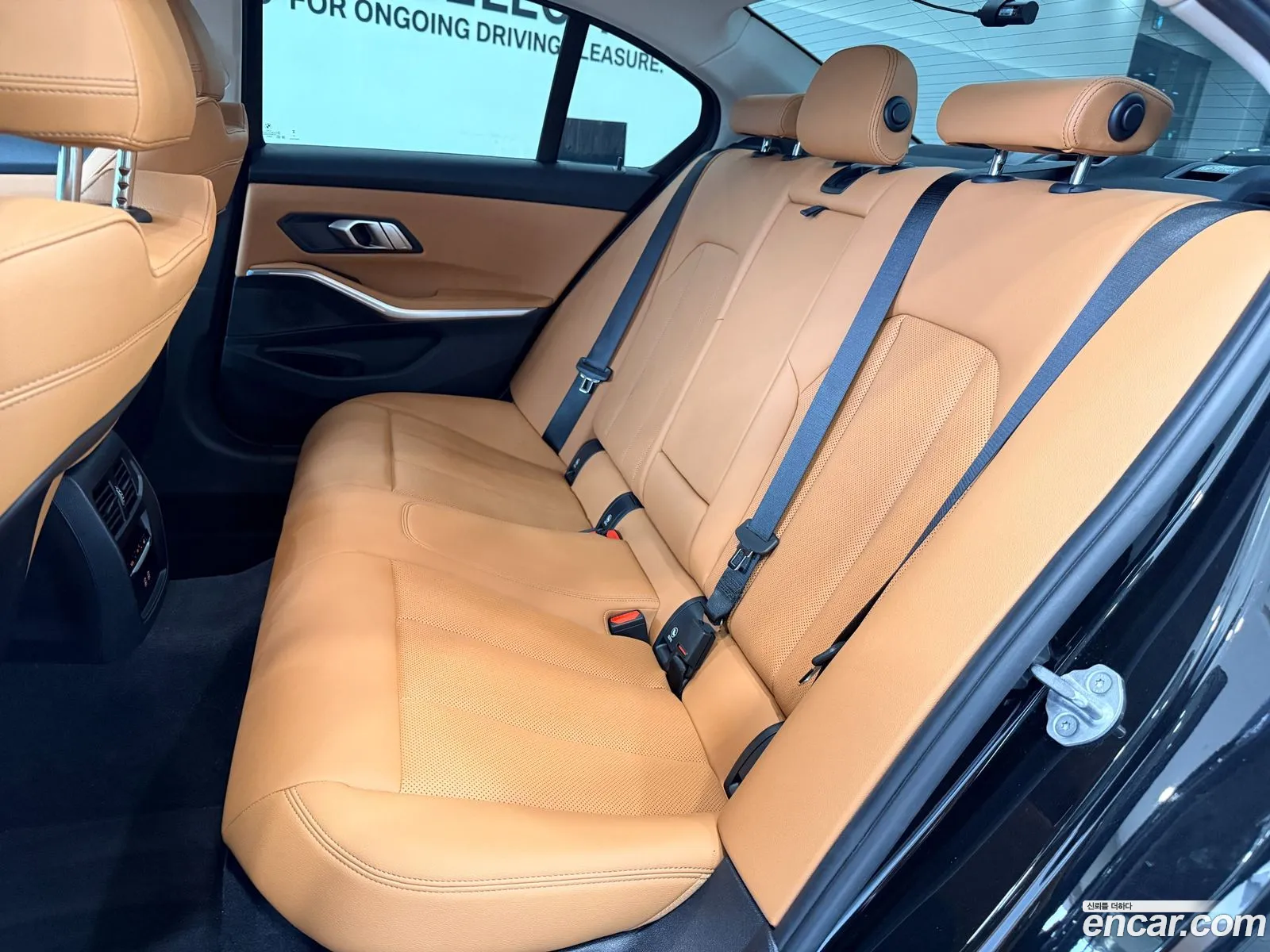 BMW 3 Series 2025 — 6