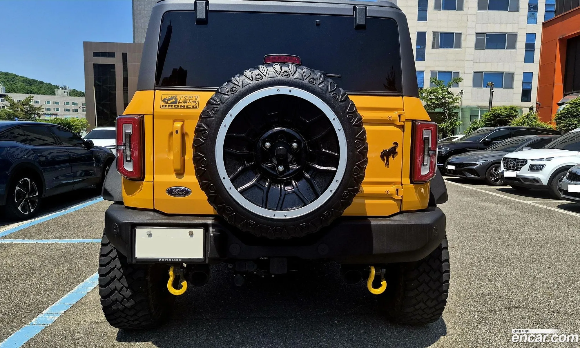 Ford Bronco 6th Gen 2022 — 14
