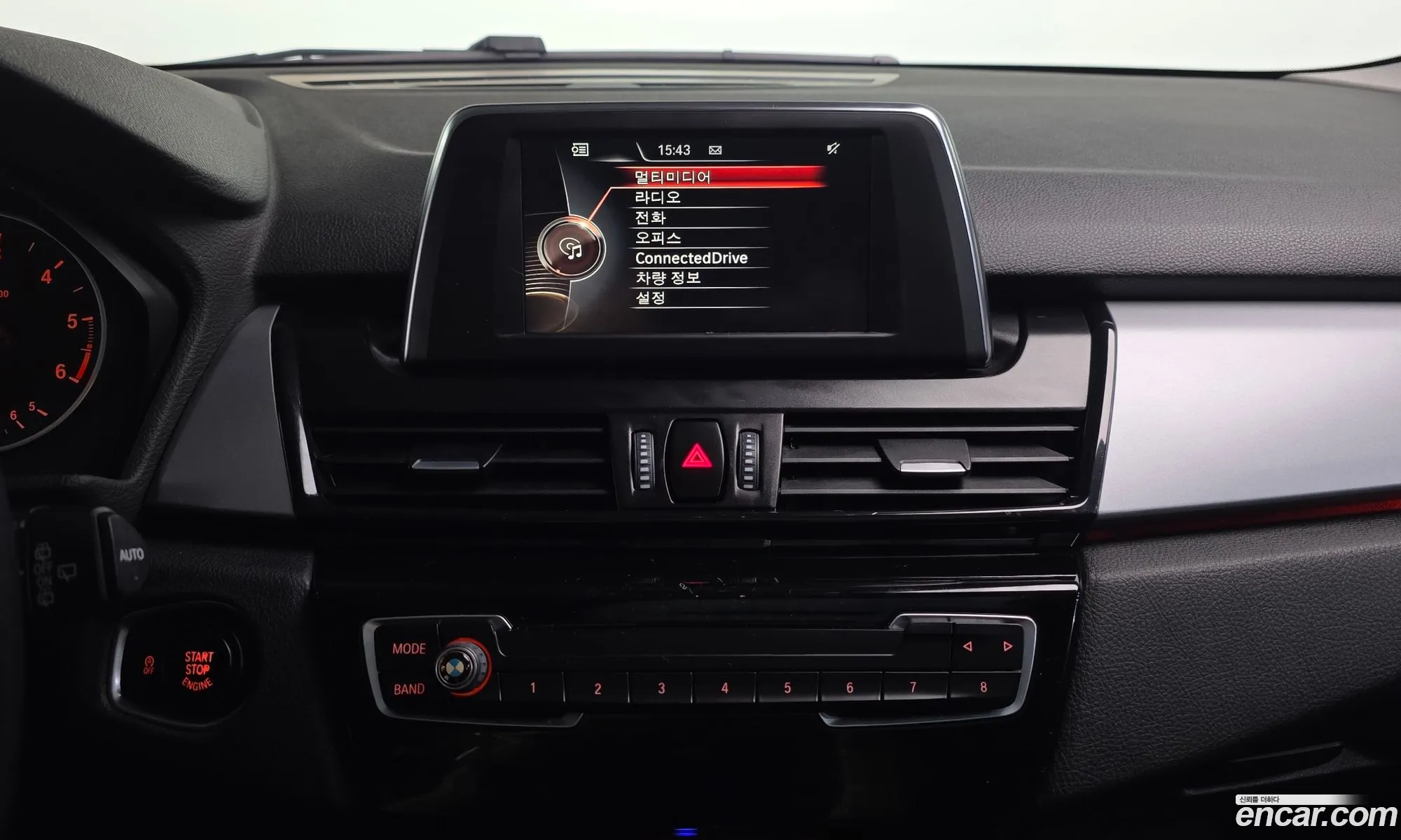 BMW 2 Series Active Tourer 2016 WBA2C1103GV705065 — 8