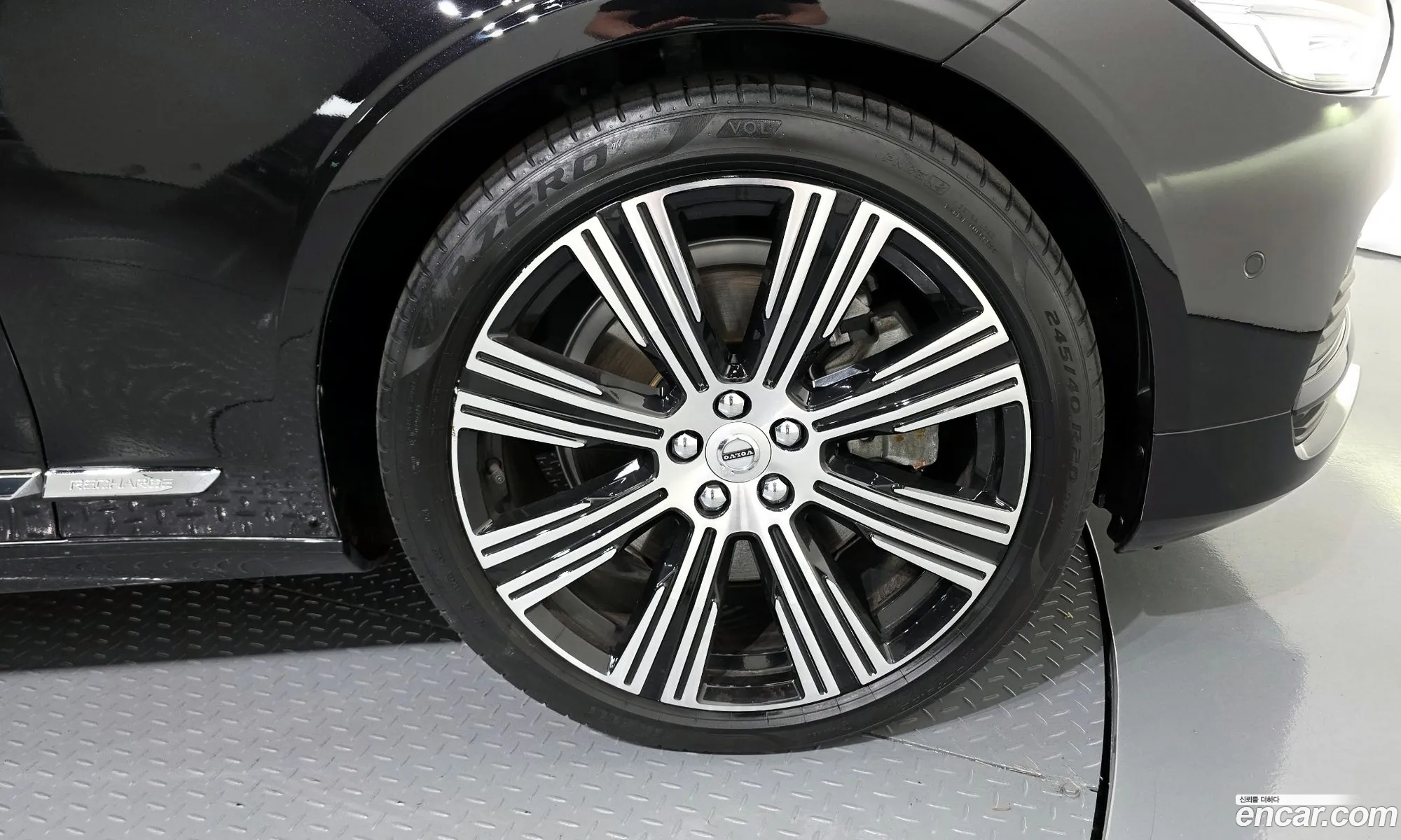 Volvo S90 2023 LVYPTH609PP344951 — 8