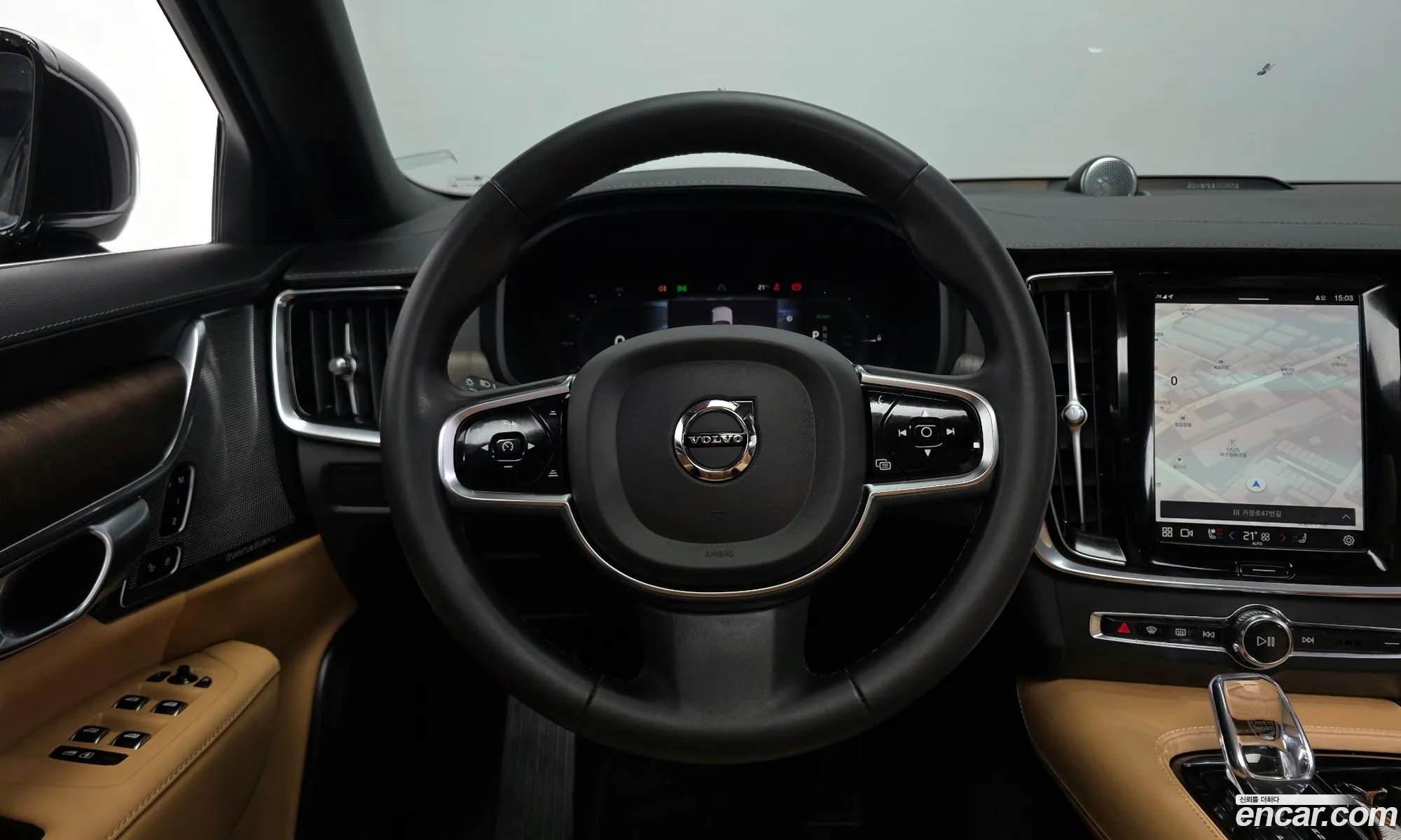 Volvo S90 2023 LVYPTH609PP344951 — 10