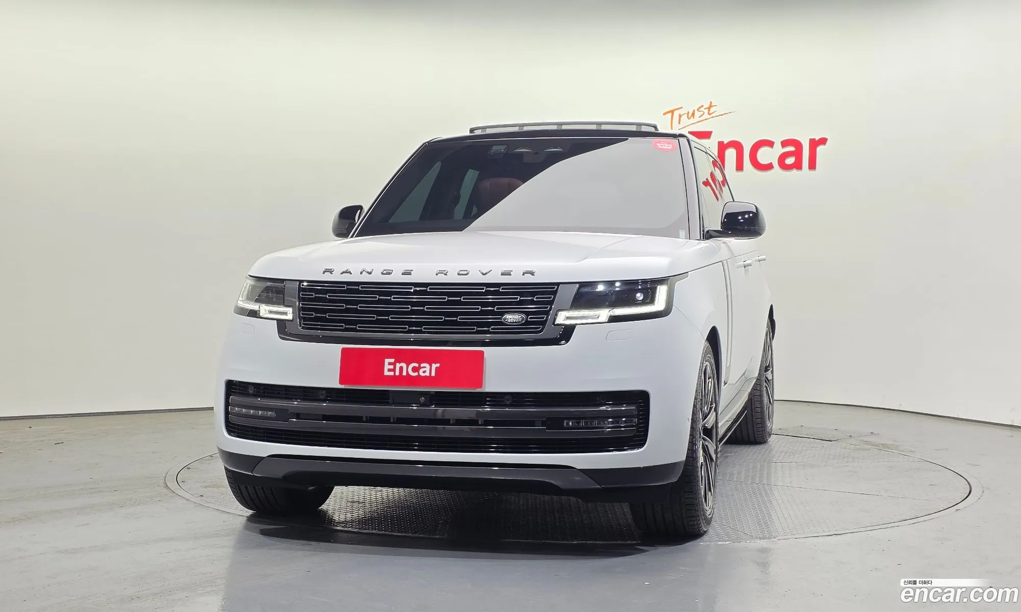 Land Rover Range Rover 2025 SALKA9B43S — 12
