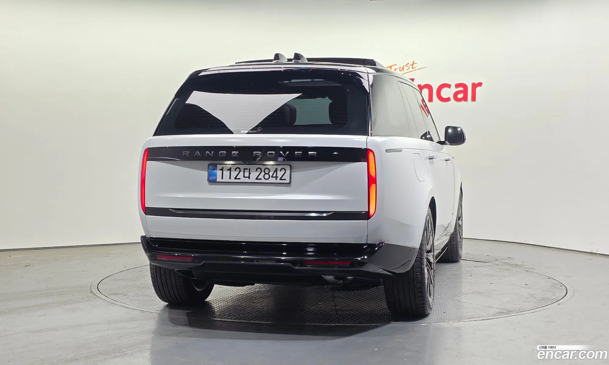 Land Rover Range Rover 2025 SALKA9B43S — 8