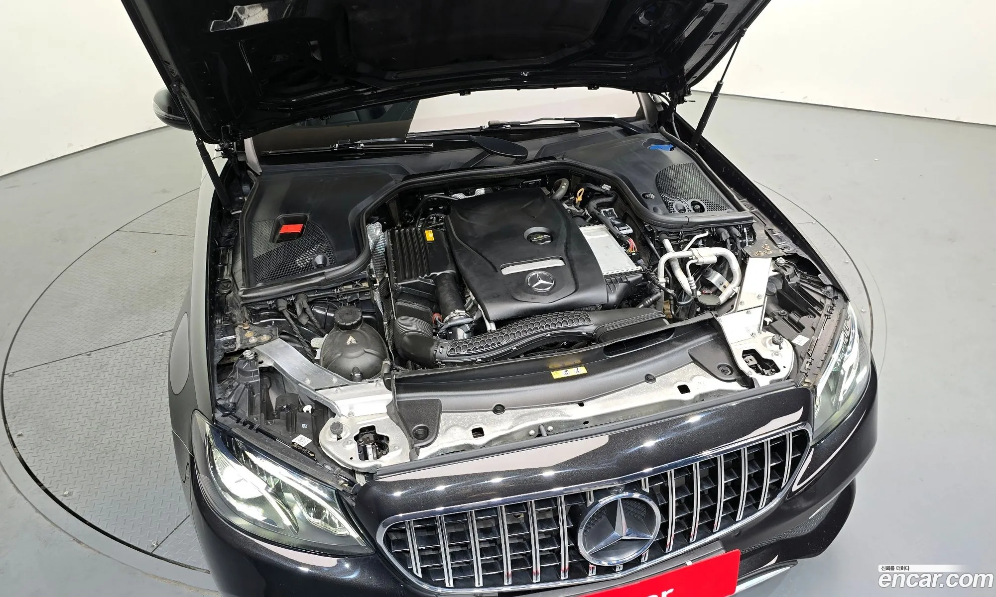 Mercedes-Benz E-Class W213 2019 WDDZF4FB1LA703228 — 20