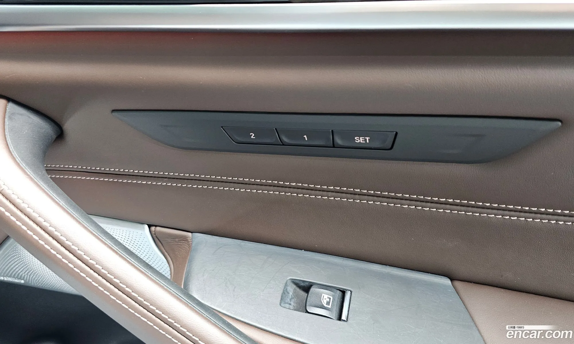 BMW 5 Series 2018 — 17